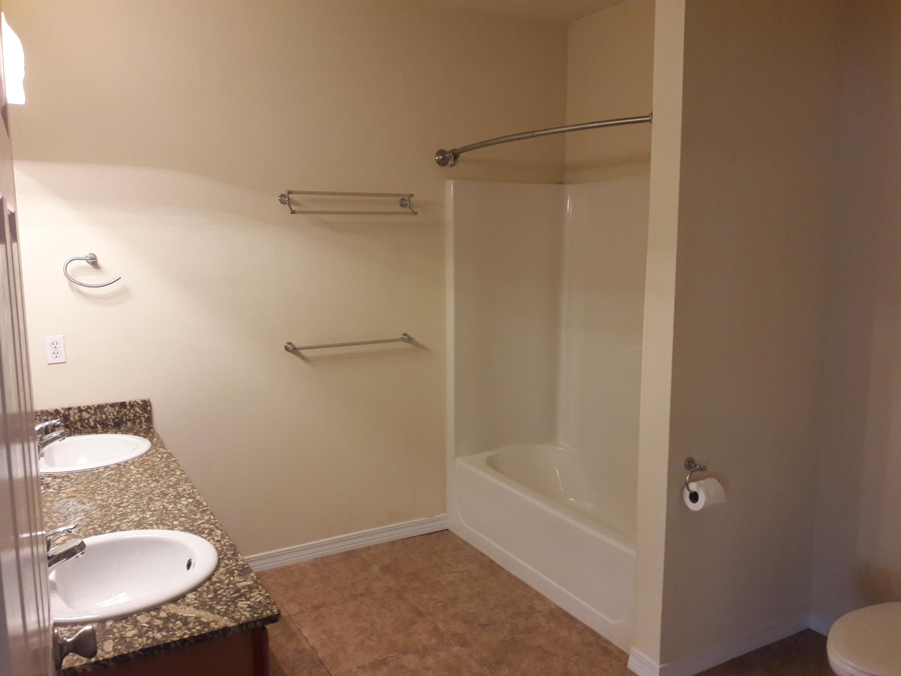 MERIDIAN SQUARE T/H - Residential