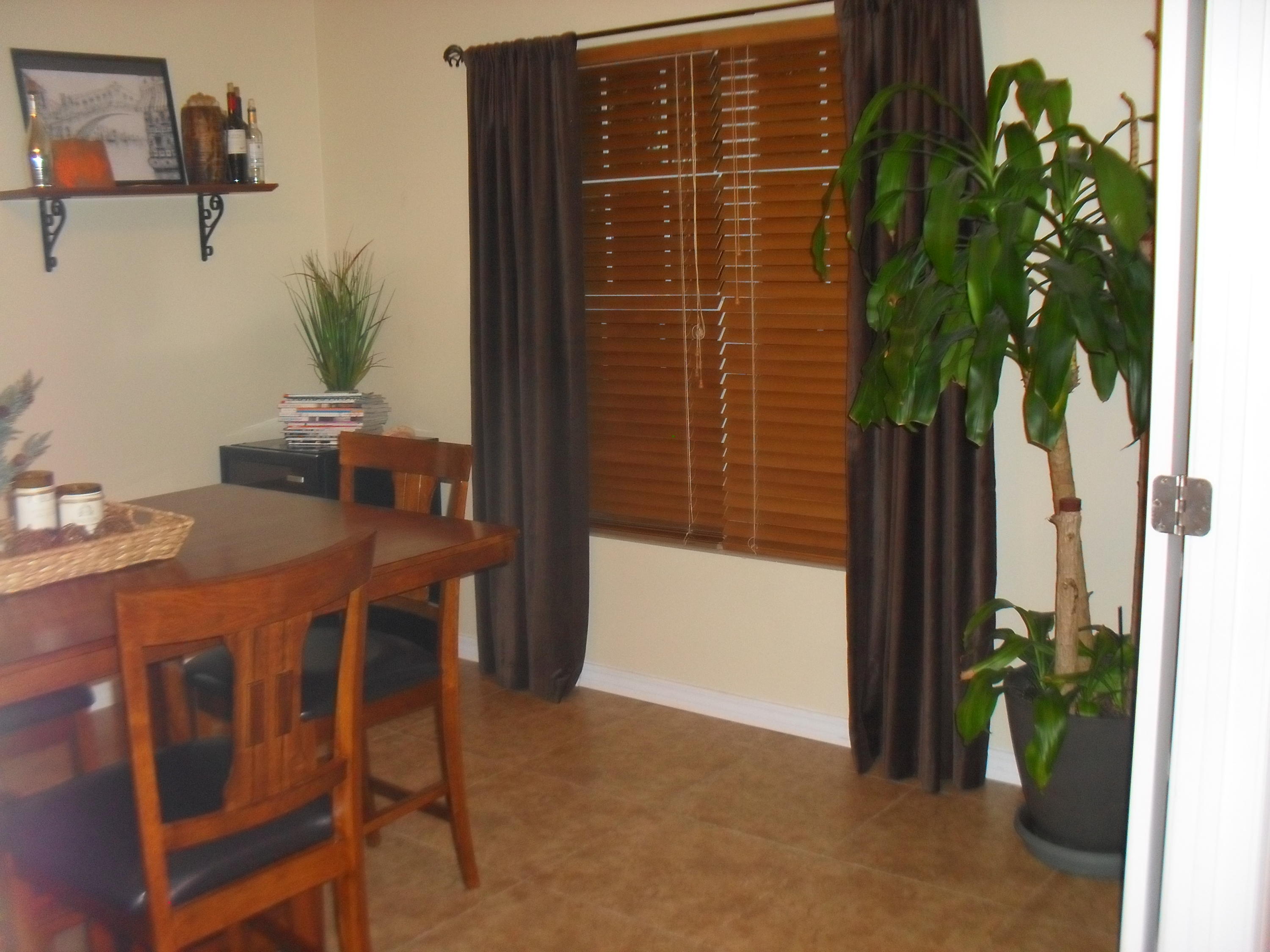 MERIDIAN SQUARE T/H - Residential