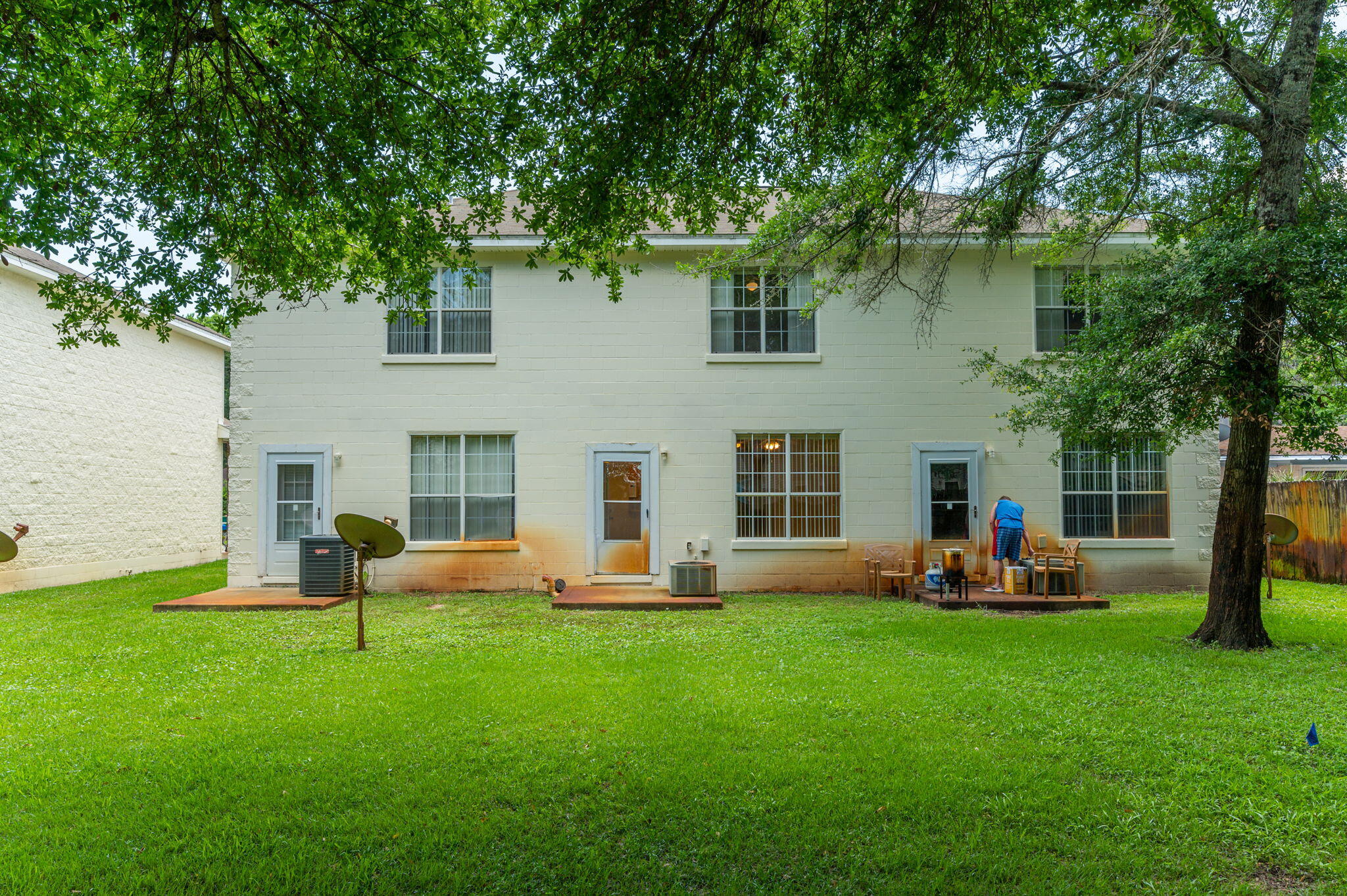 JACKSON HEIGHTS S/D - Residential Lease