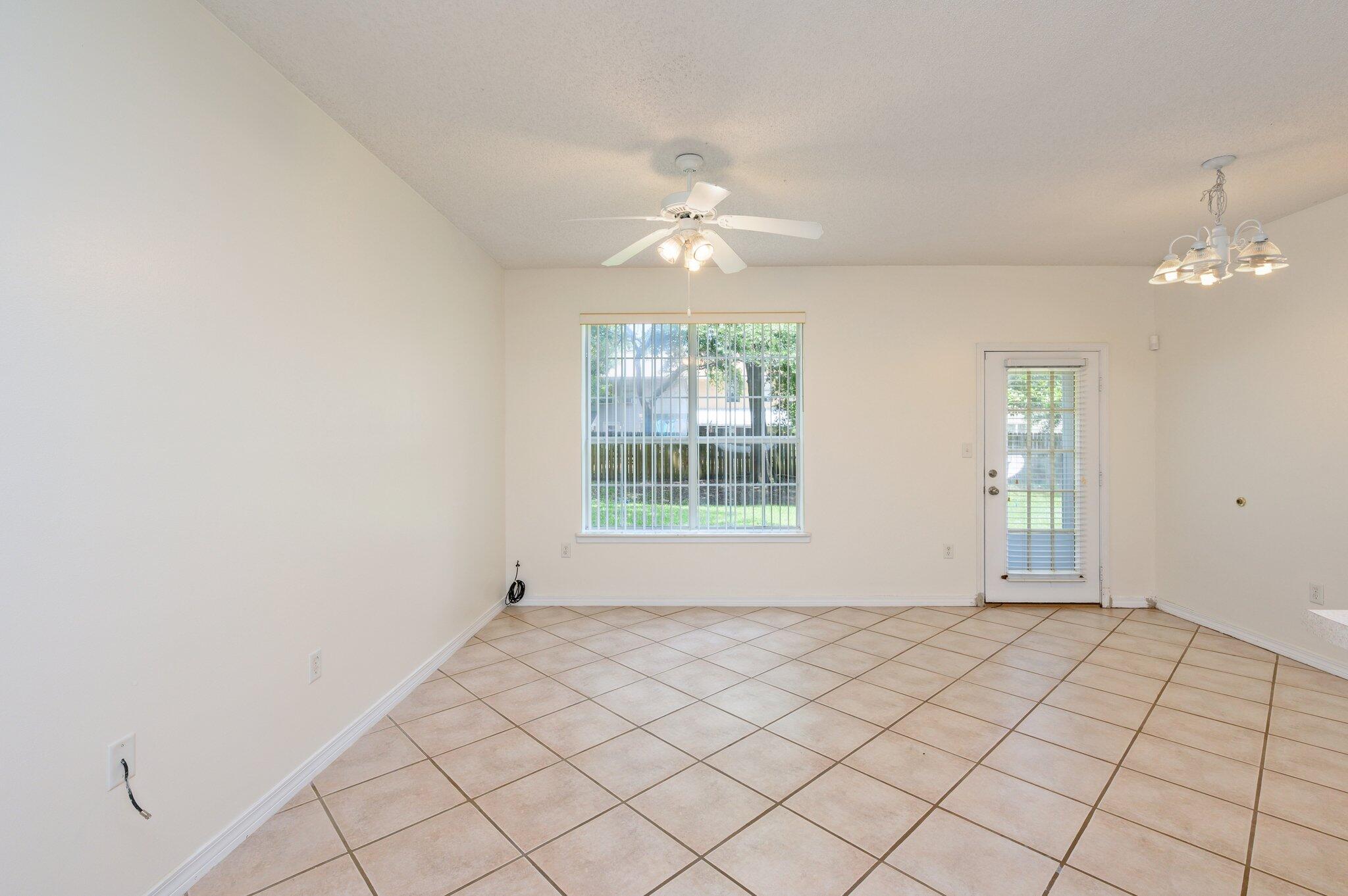 JACKSON HEIGHTS S/D - Residential Lease