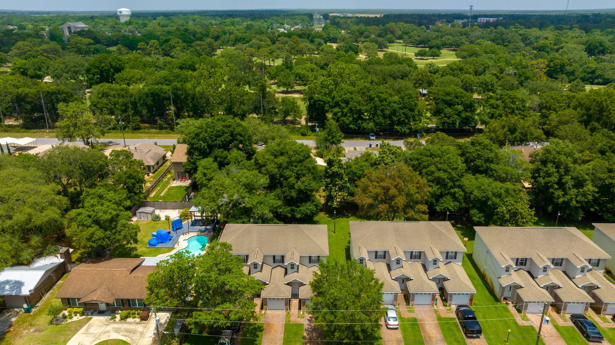 JACKSON HEIGHTS S/D - Residential Lease