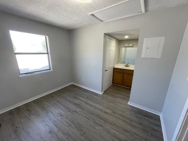 OAKLAND ADDN - Residential Lease