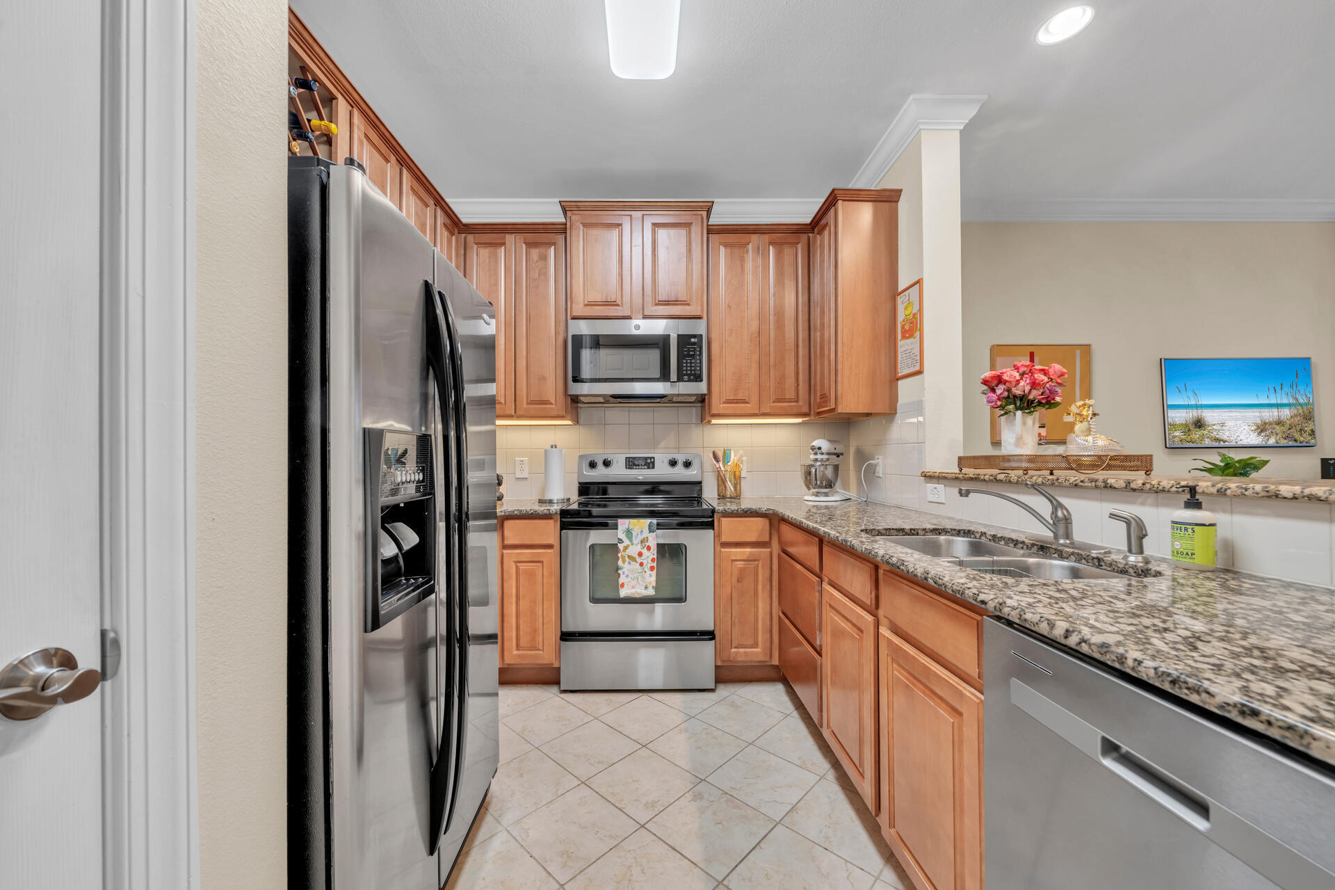 EAGLE BAY - Residential