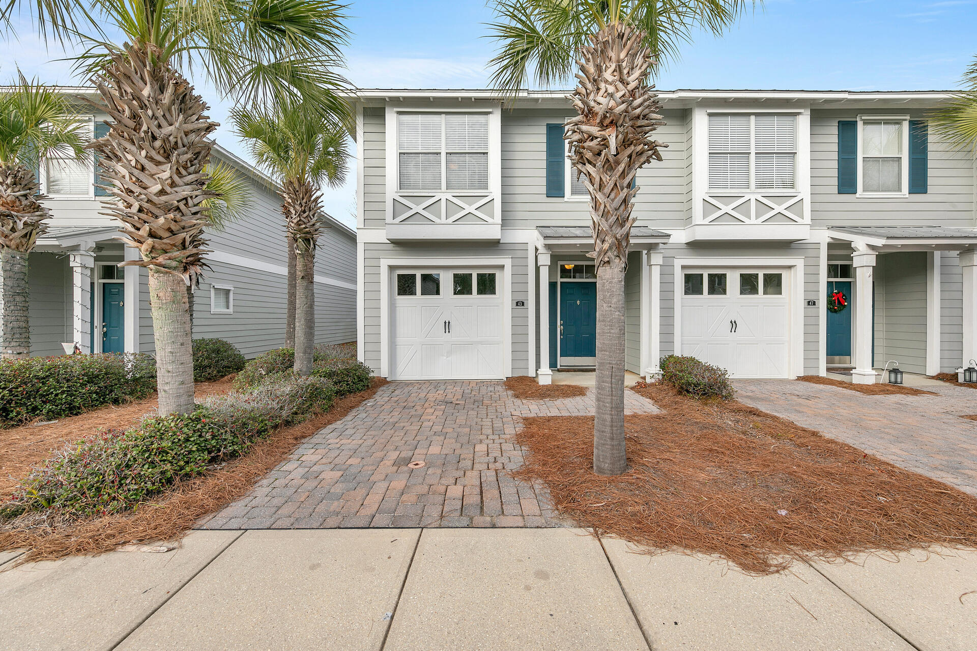 EAGLE BAY - Residential