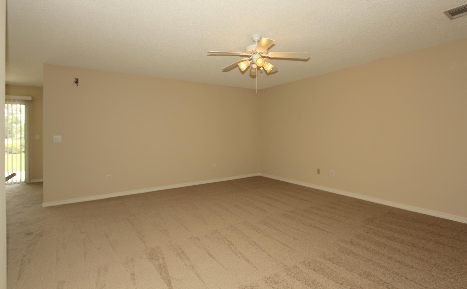 FLAMINGO VILLAGE - Residential