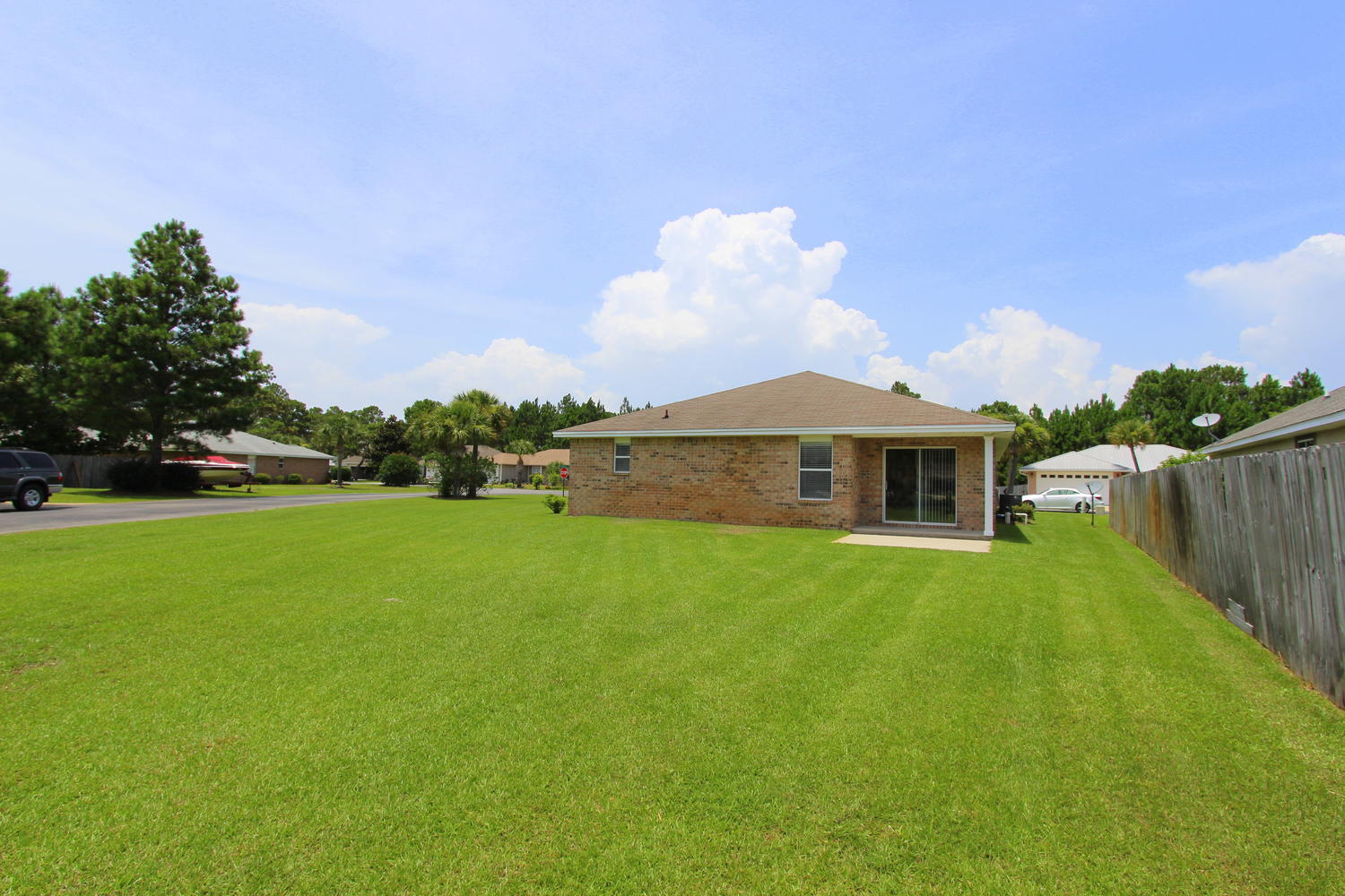 FLAMINGO VILLAGE - Residential