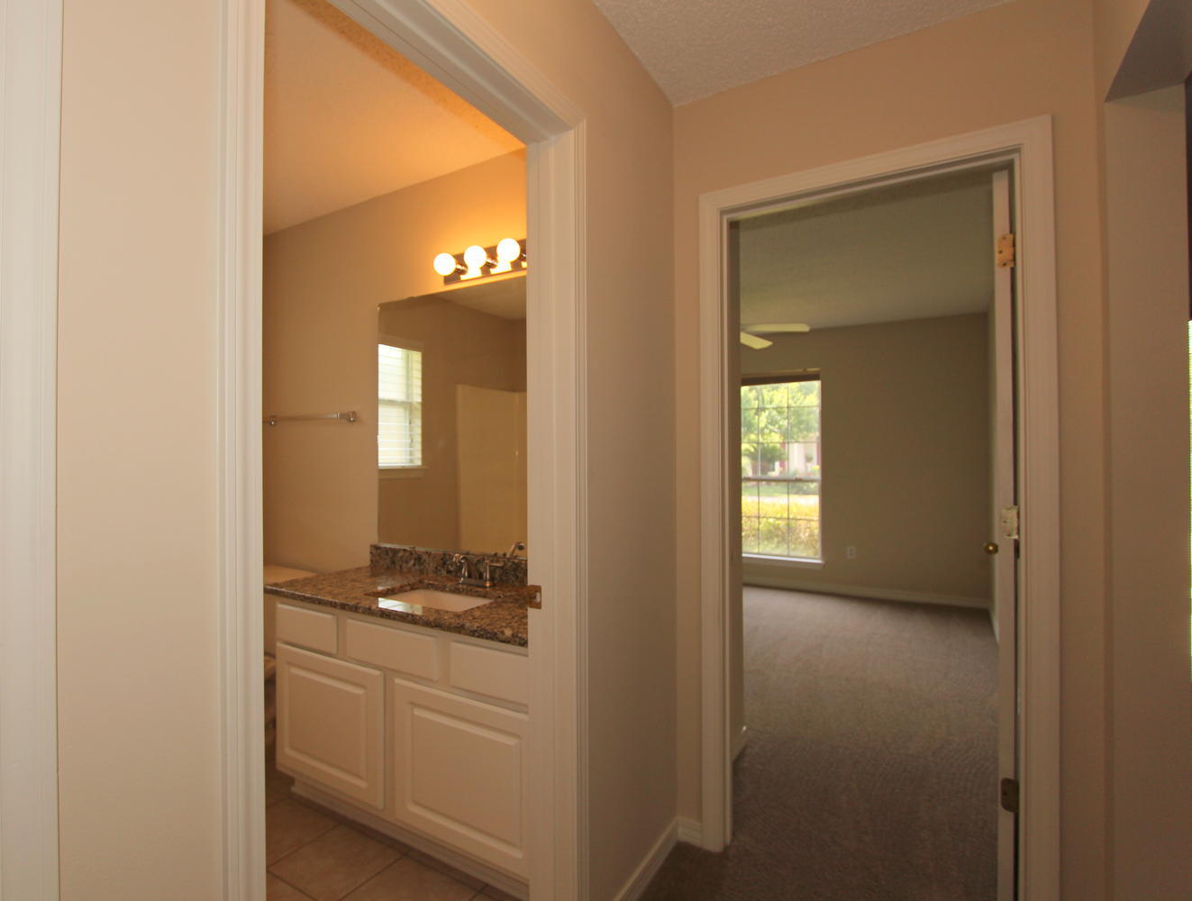 FLAMINGO VILLAGE - Residential