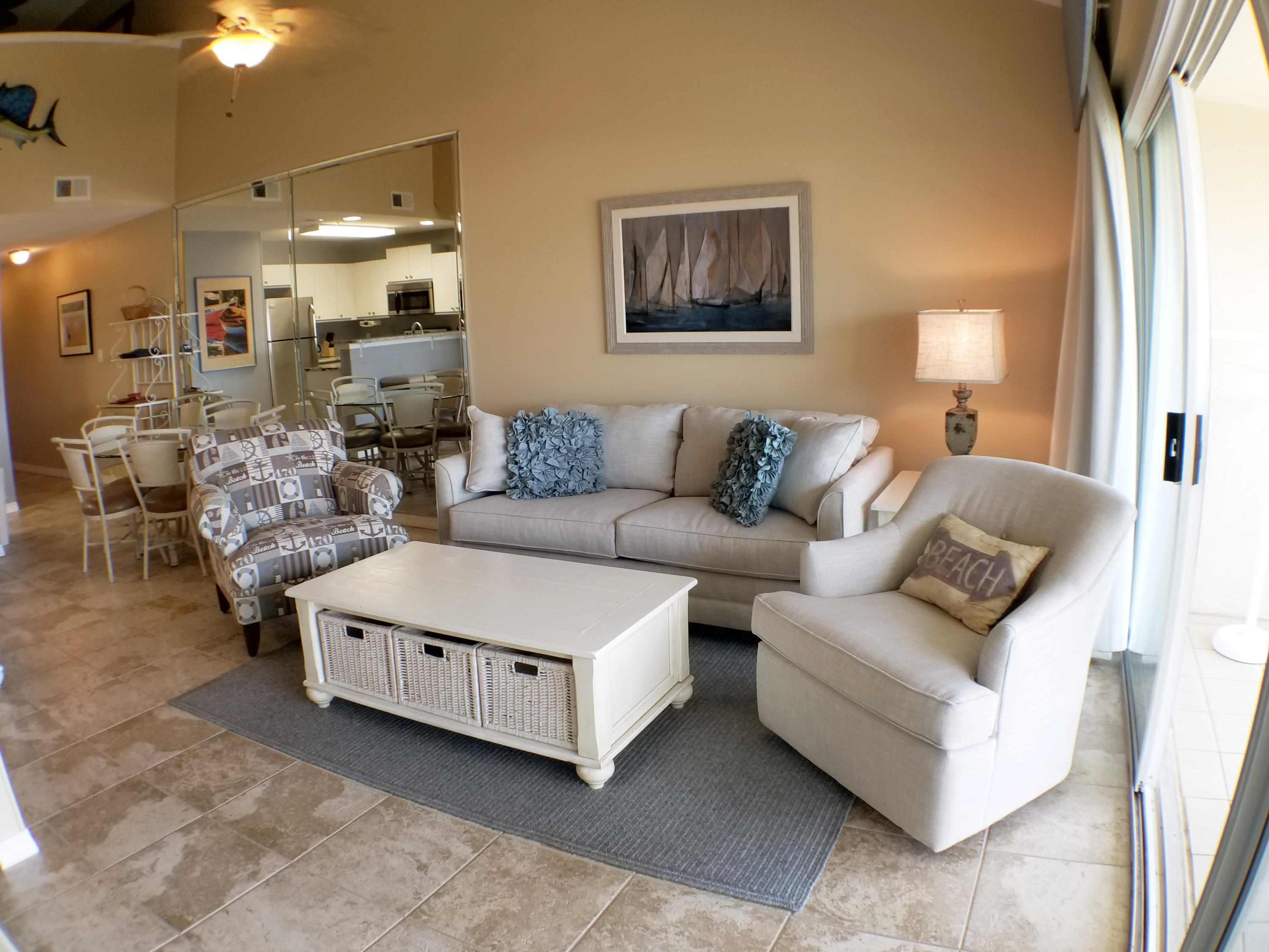 MARAVILLA CONDO 2 - Residential