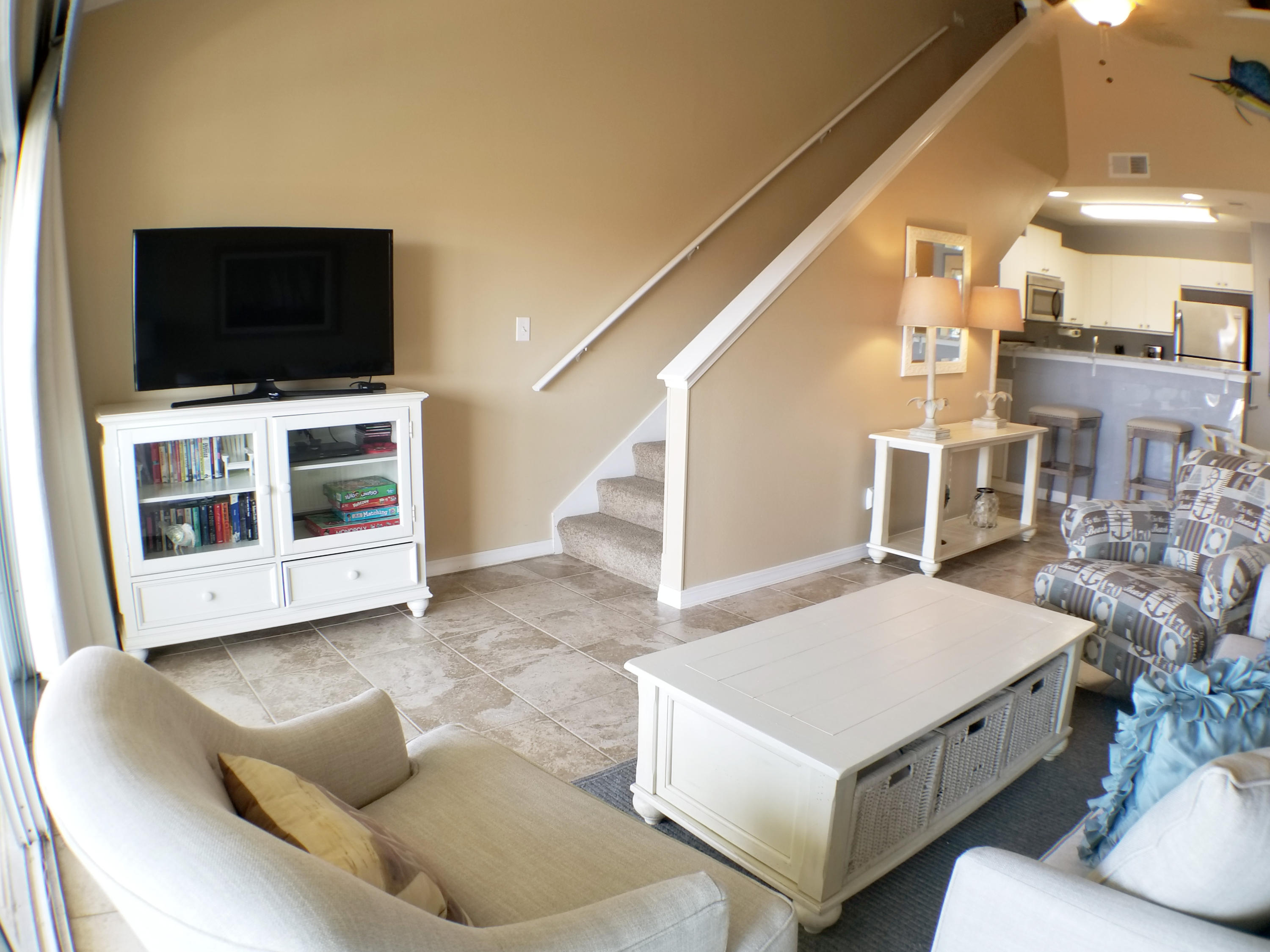 MARAVILLA CONDO 2 - Residential