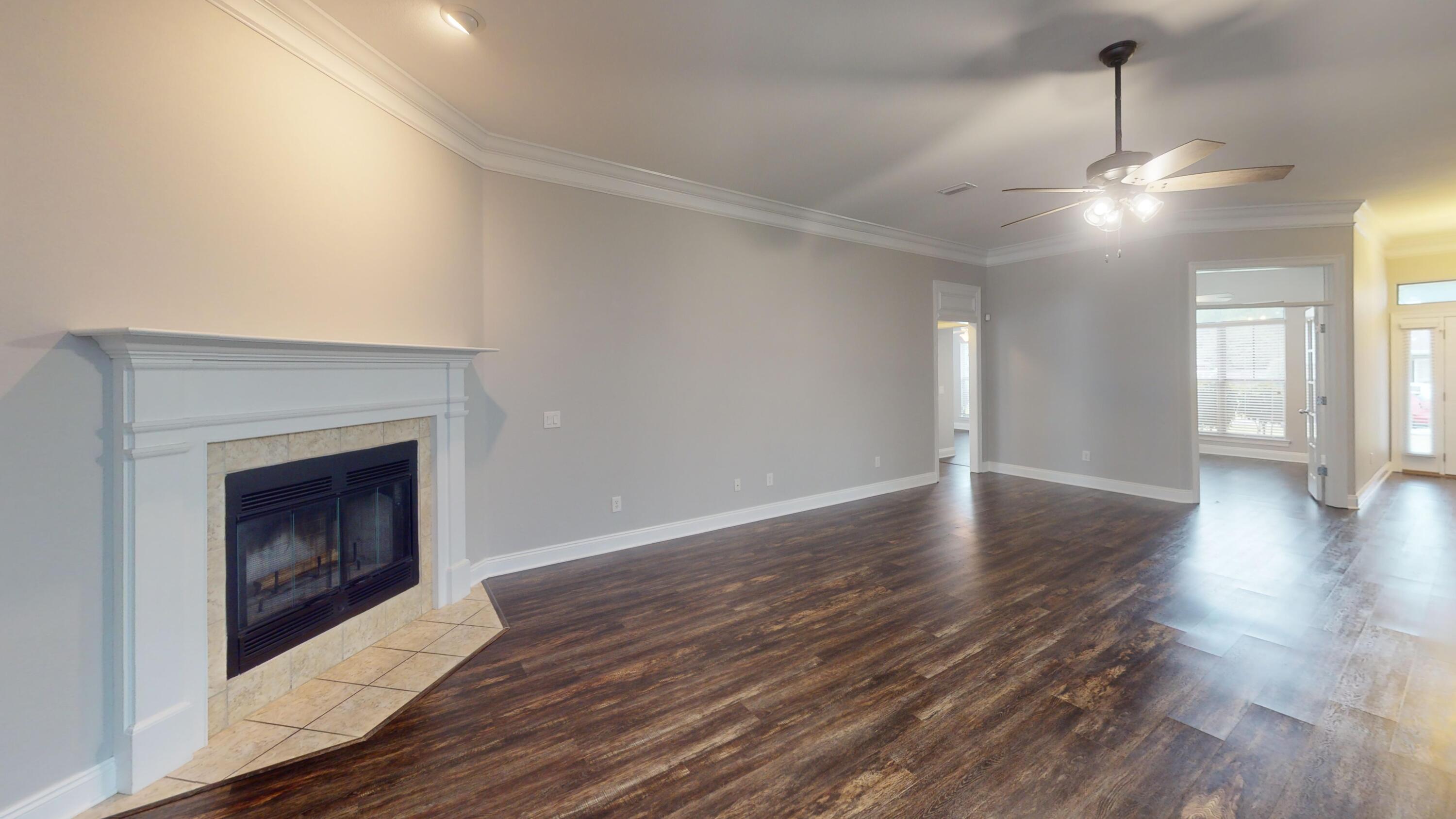 HOLLEY BY THE SEA - Residential