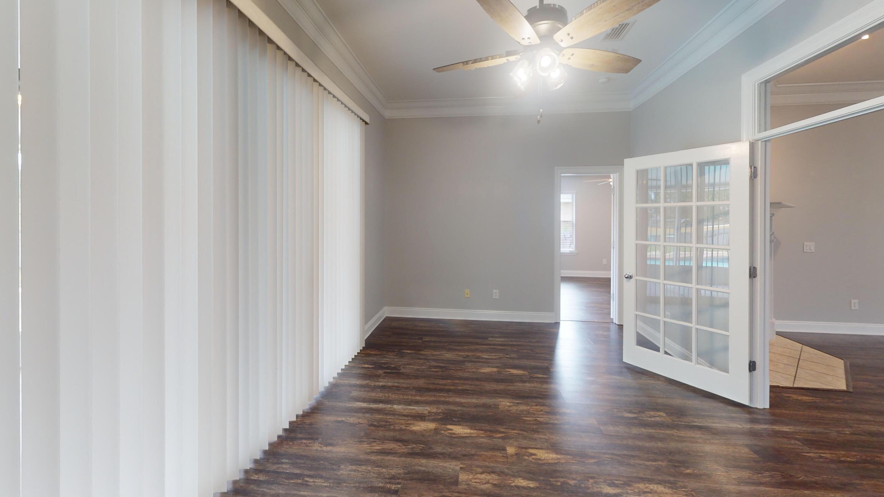 HOLLEY BY THE SEA - Residential