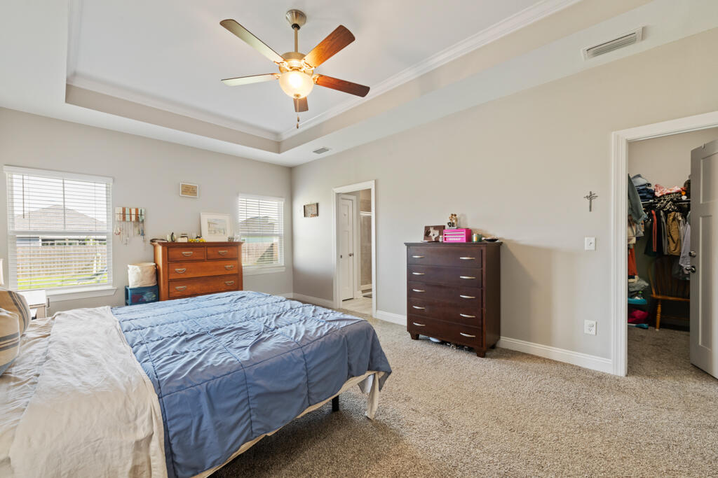 CROSS CREEK - Residential