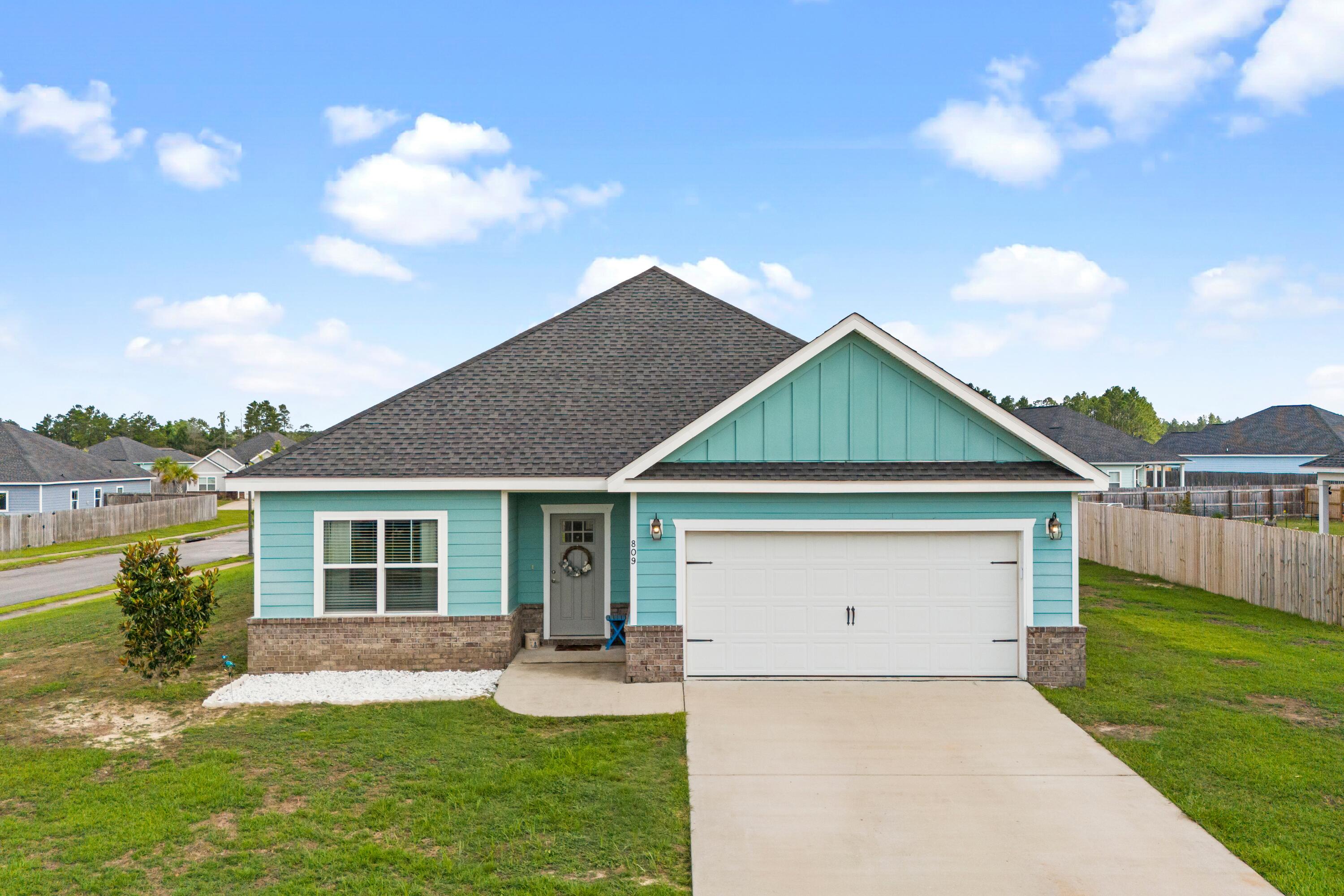 CROSS CREEK - Residential