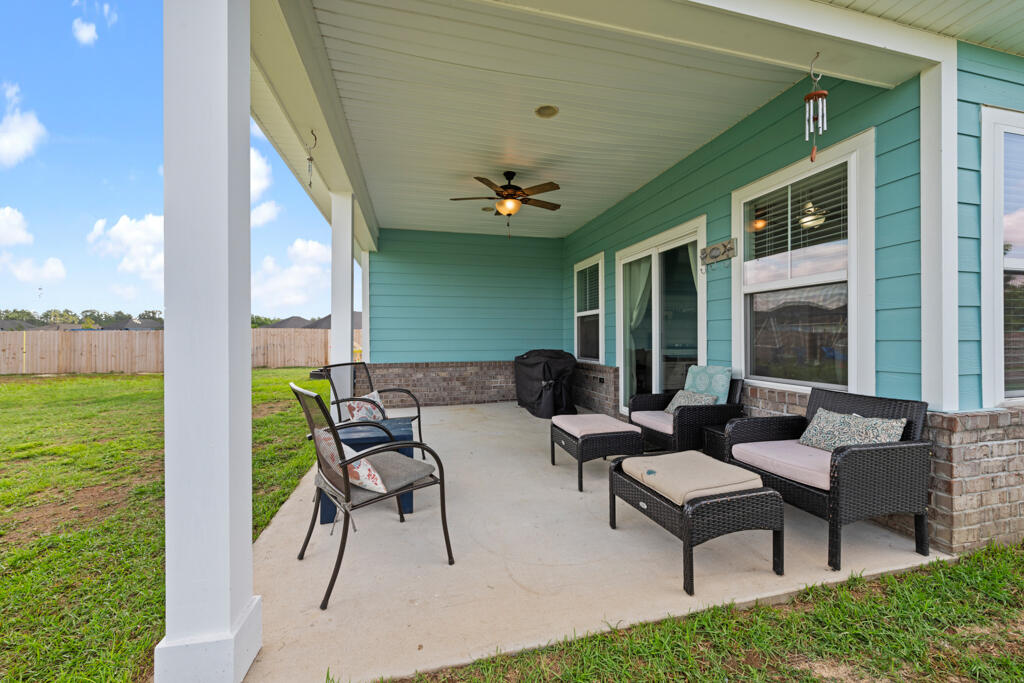 CROSS CREEK - Residential