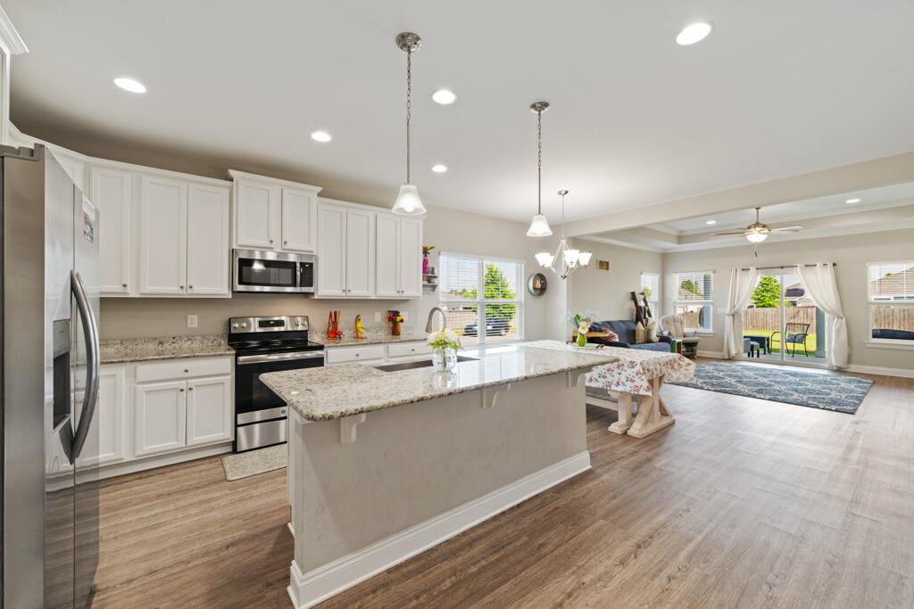 CROSS CREEK - Residential
