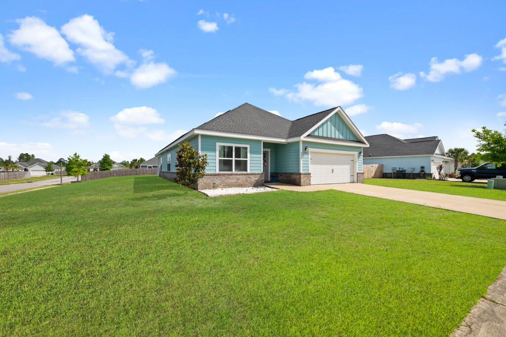 CROSS CREEK - Residential