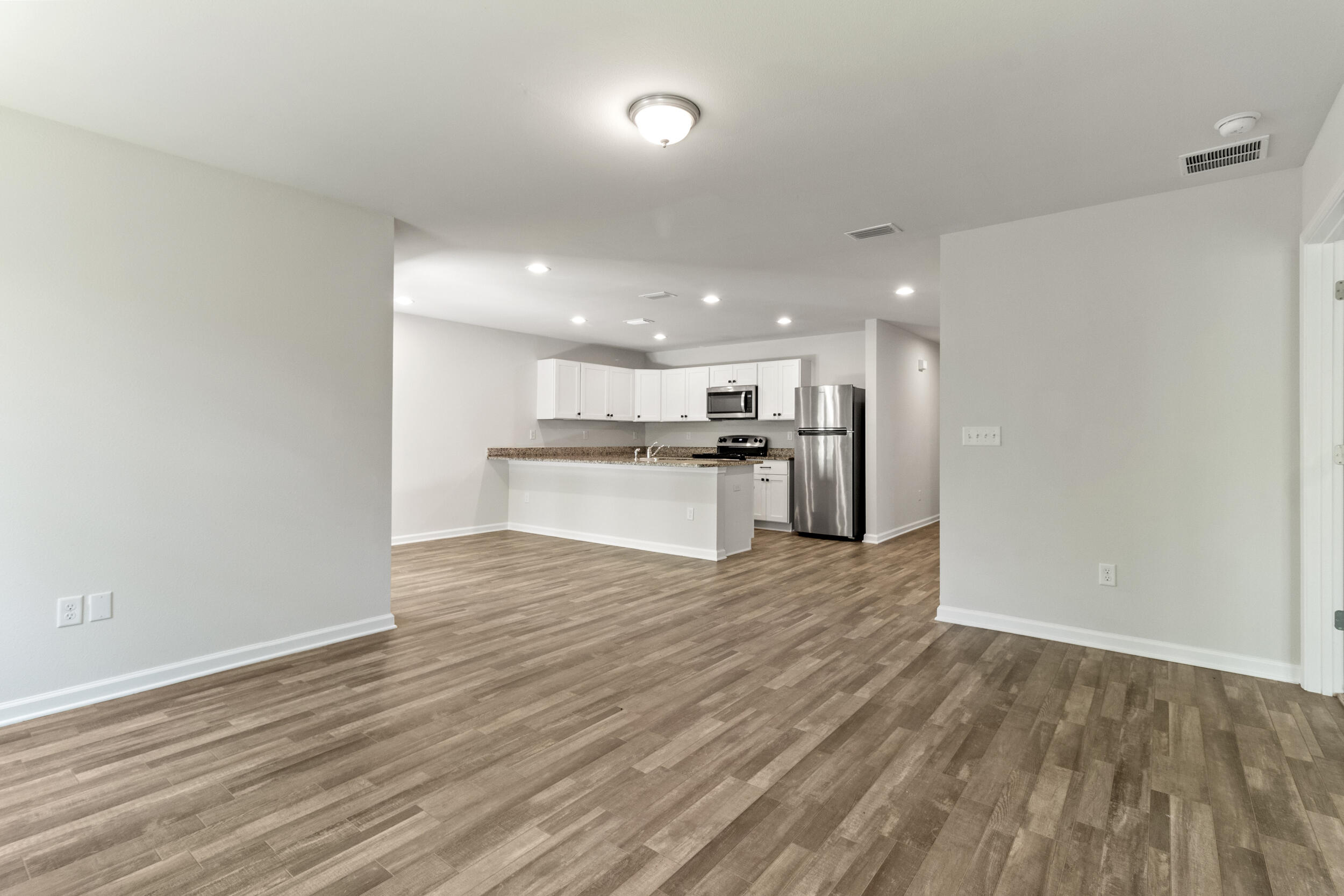 CROSS CREEK - Residential
