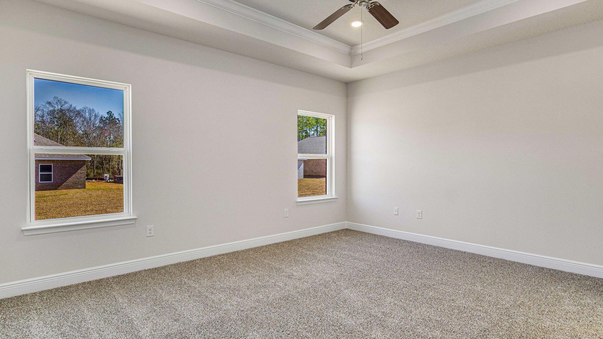 Roman Oaks - Residential