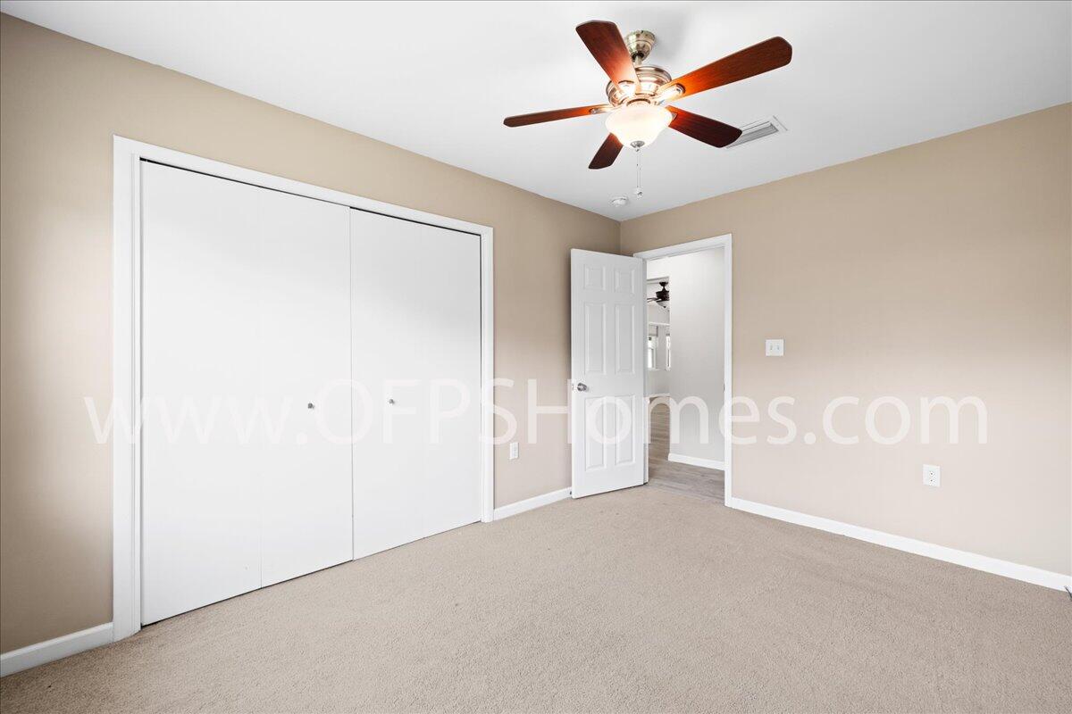 PALM ESTATES - Residential Lease