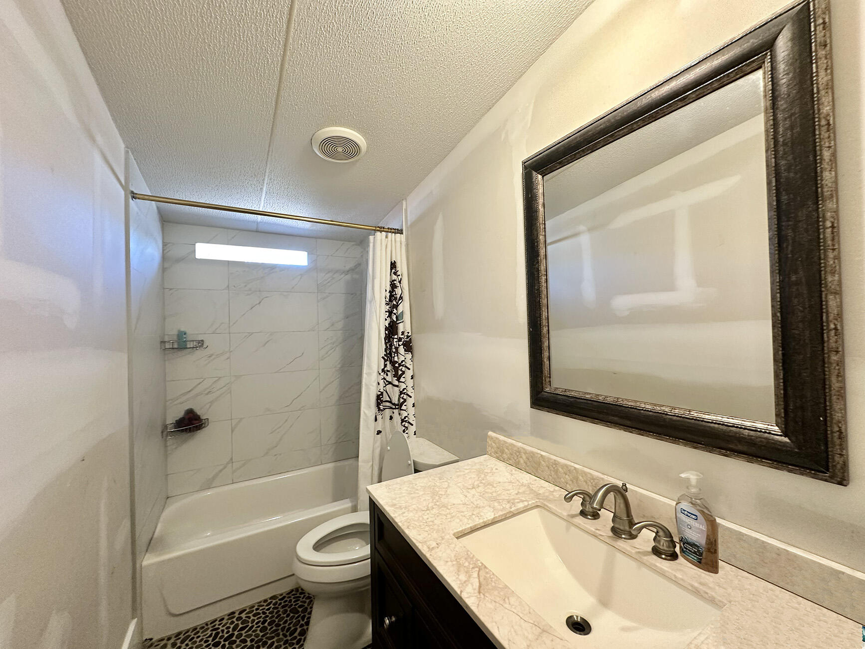 ELIZABETH FARMS 2ND ADDN UNREC - Residential