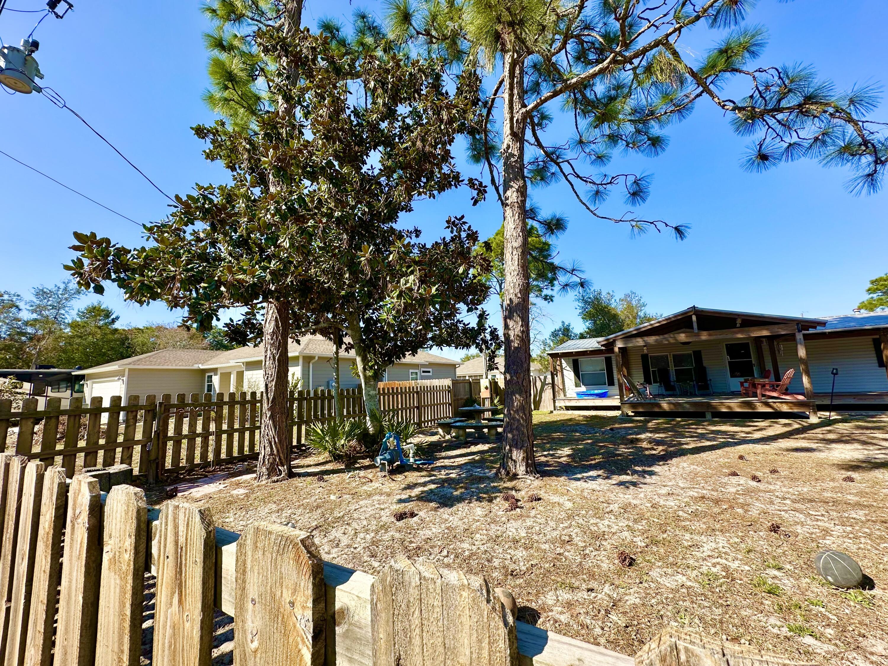 ELIZABETH FARMS 2ND ADDN UNREC - Residential