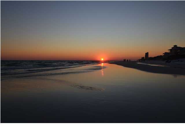 NAVARRE REFLECTIONS CONDO - Land