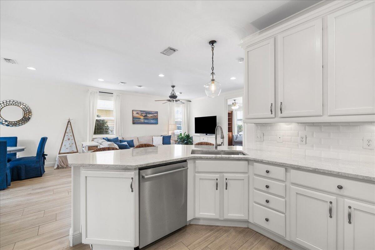 SOVEREIGN ISLE S/D - Residential