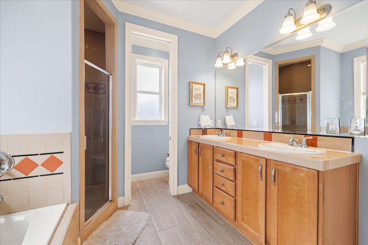 SOVEREIGN ISLE S/D - Residential