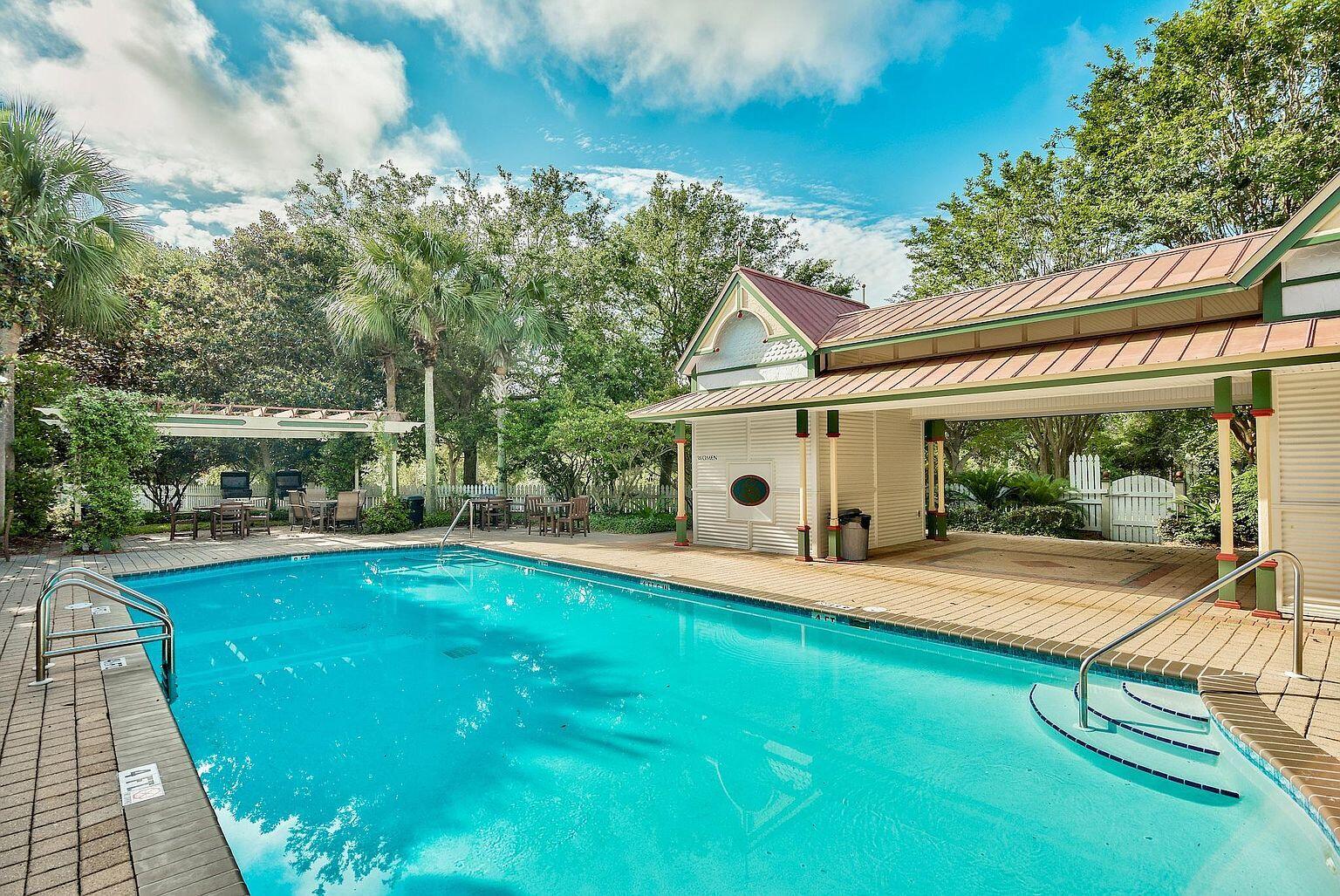 SOVEREIGN ISLE S/D - Residential