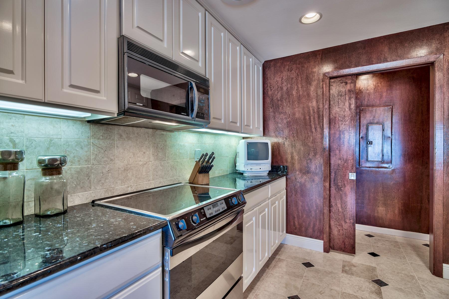 TOPS'L BEACH MANOR - Residential