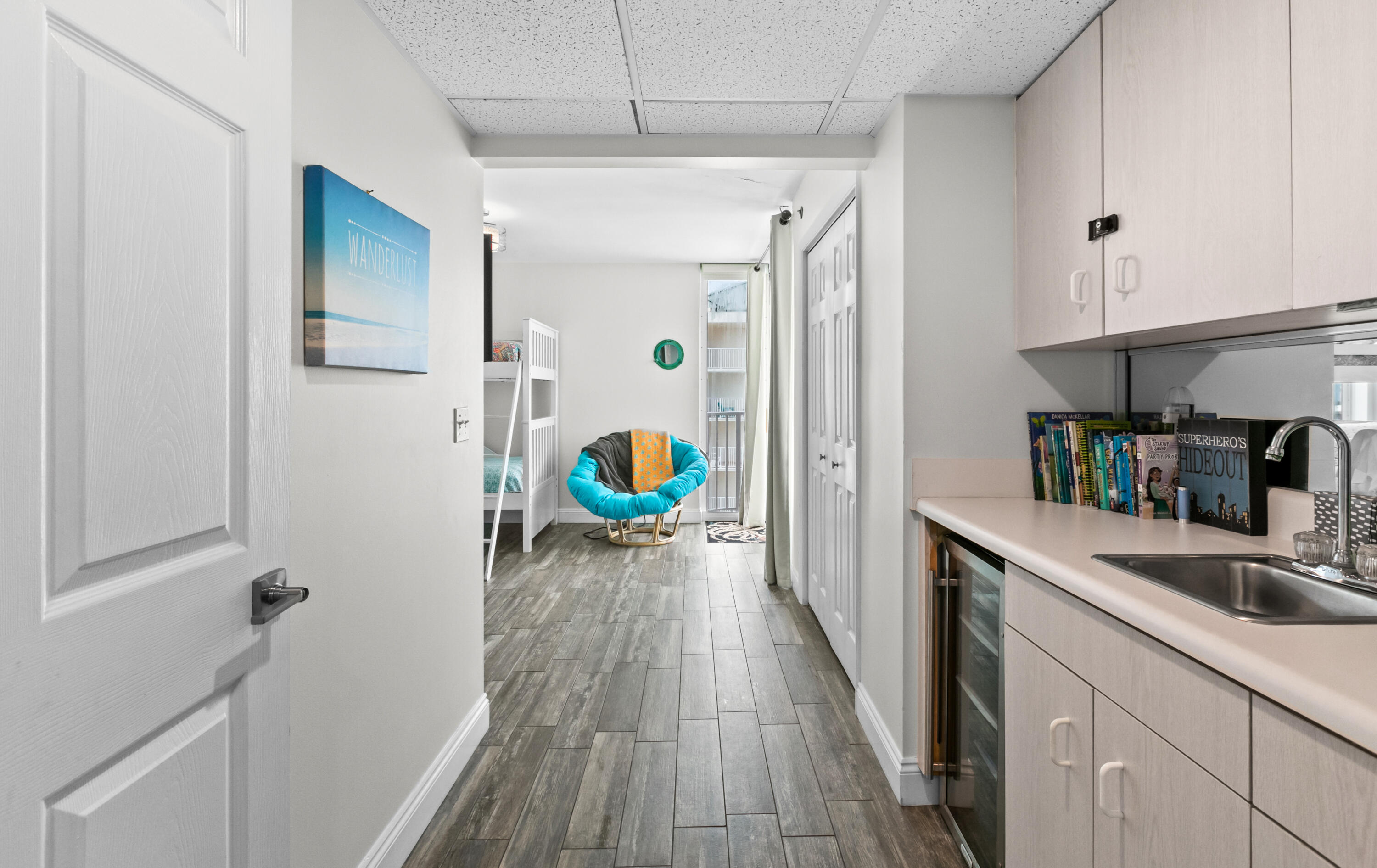 LONG BEACH - Residential