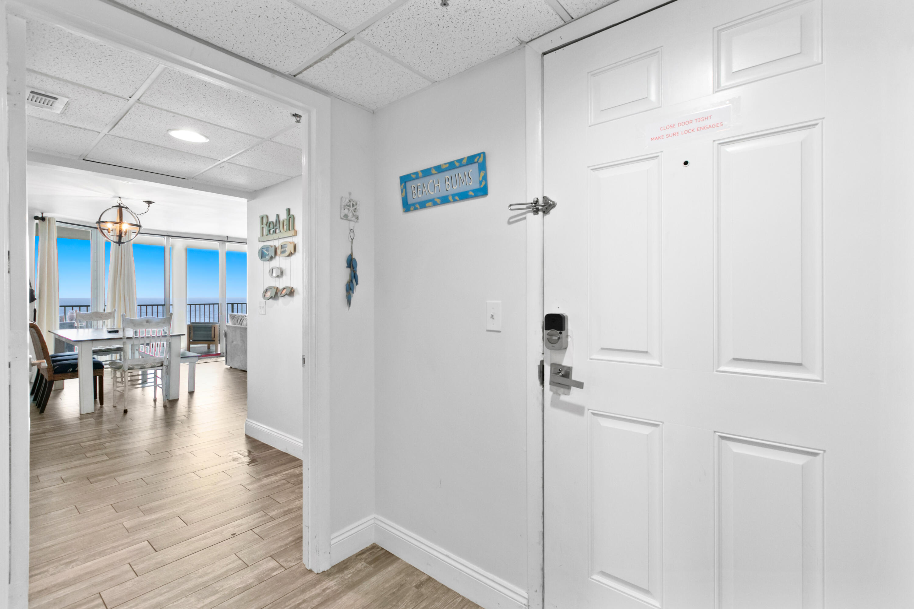 LONG BEACH - Residential
