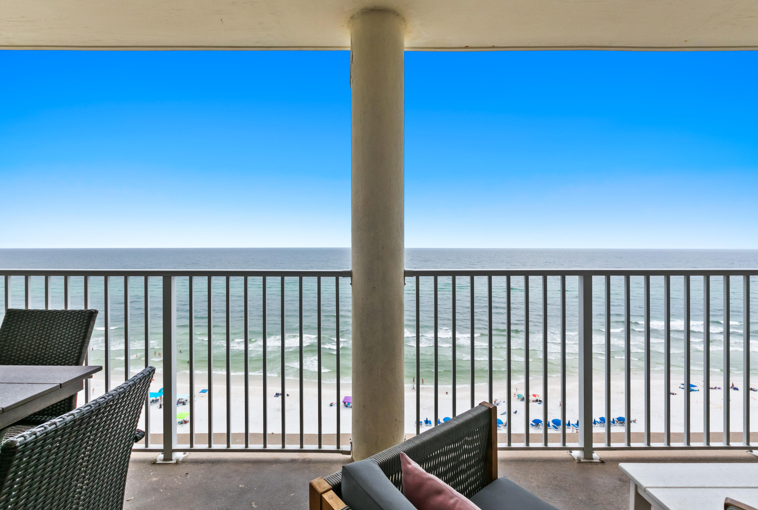 LONG BEACH - Residential