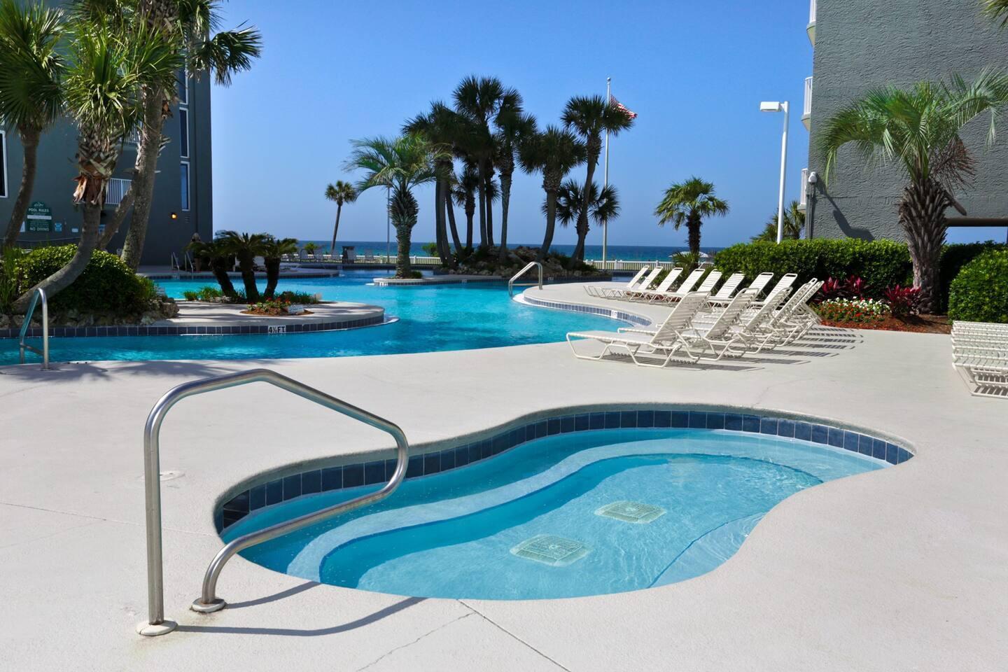 LONG BEACH - Residential