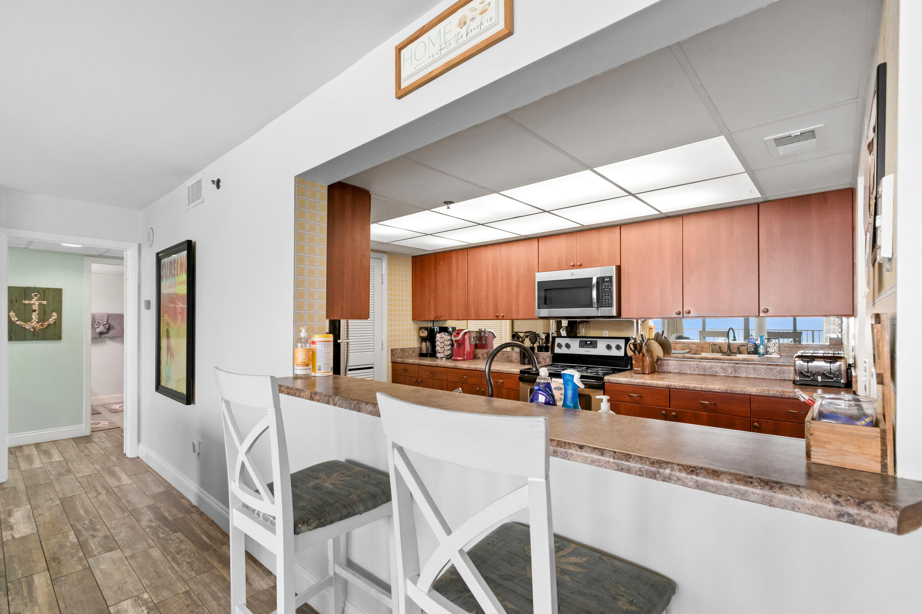 LONG BEACH - Residential