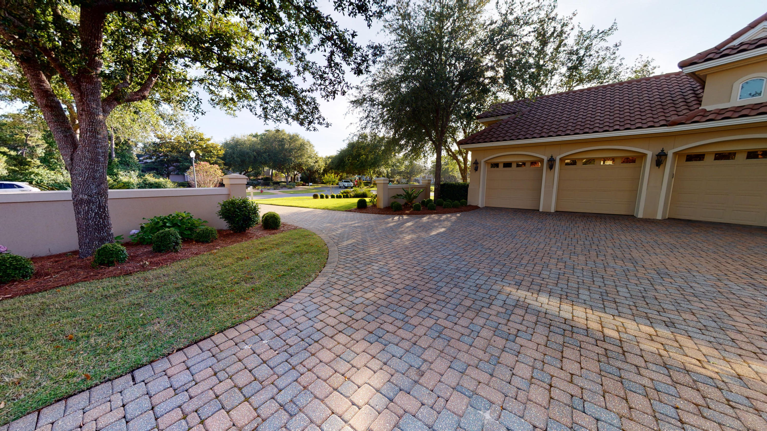 Kelly Plantation - Residential