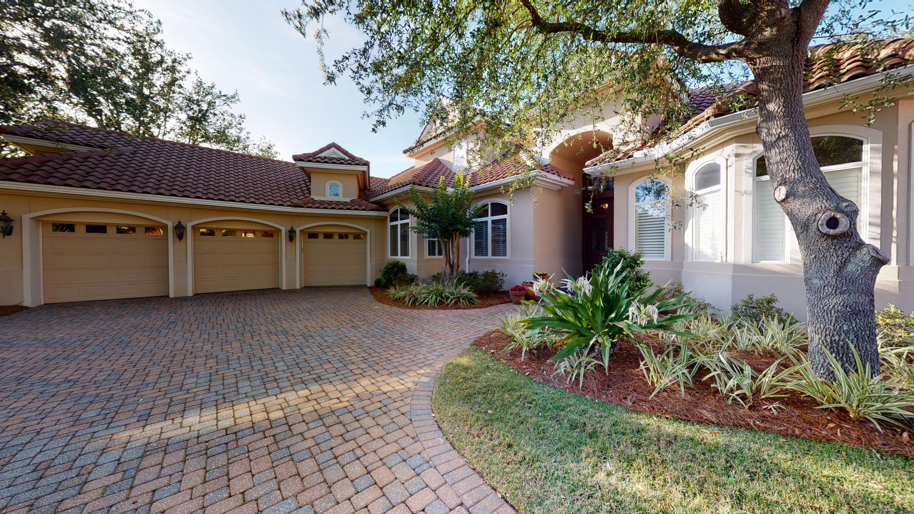 Kelly Plantation - Residential