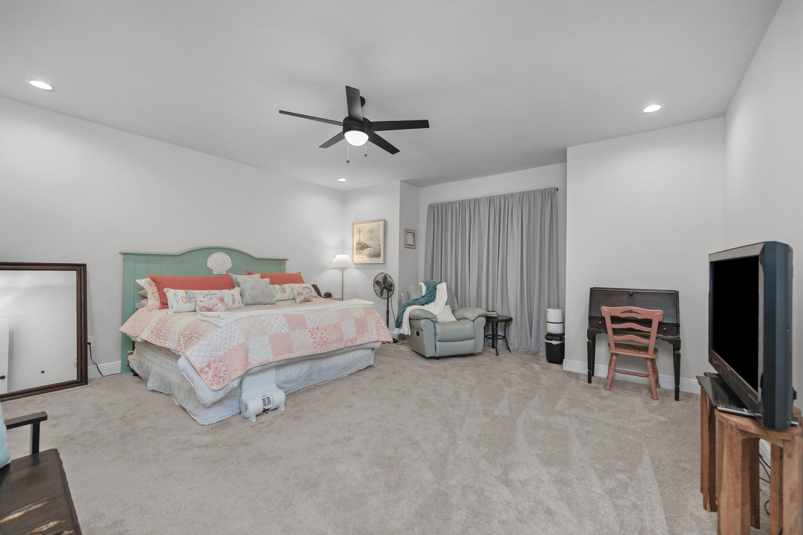 THE BLUFFS AT LAFAYETTE - Residential