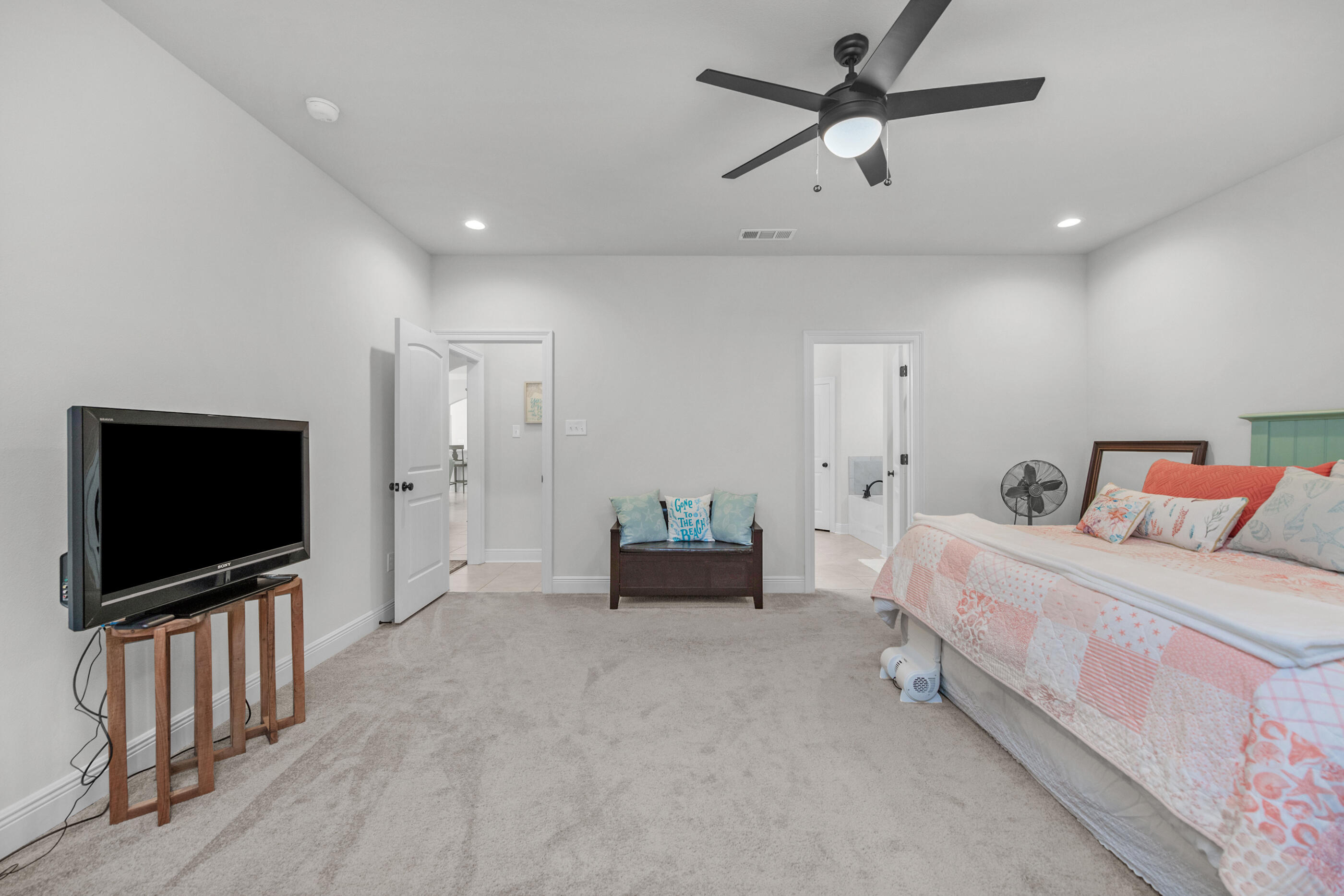 THE BLUFFS AT LAFAYETTE - Residential