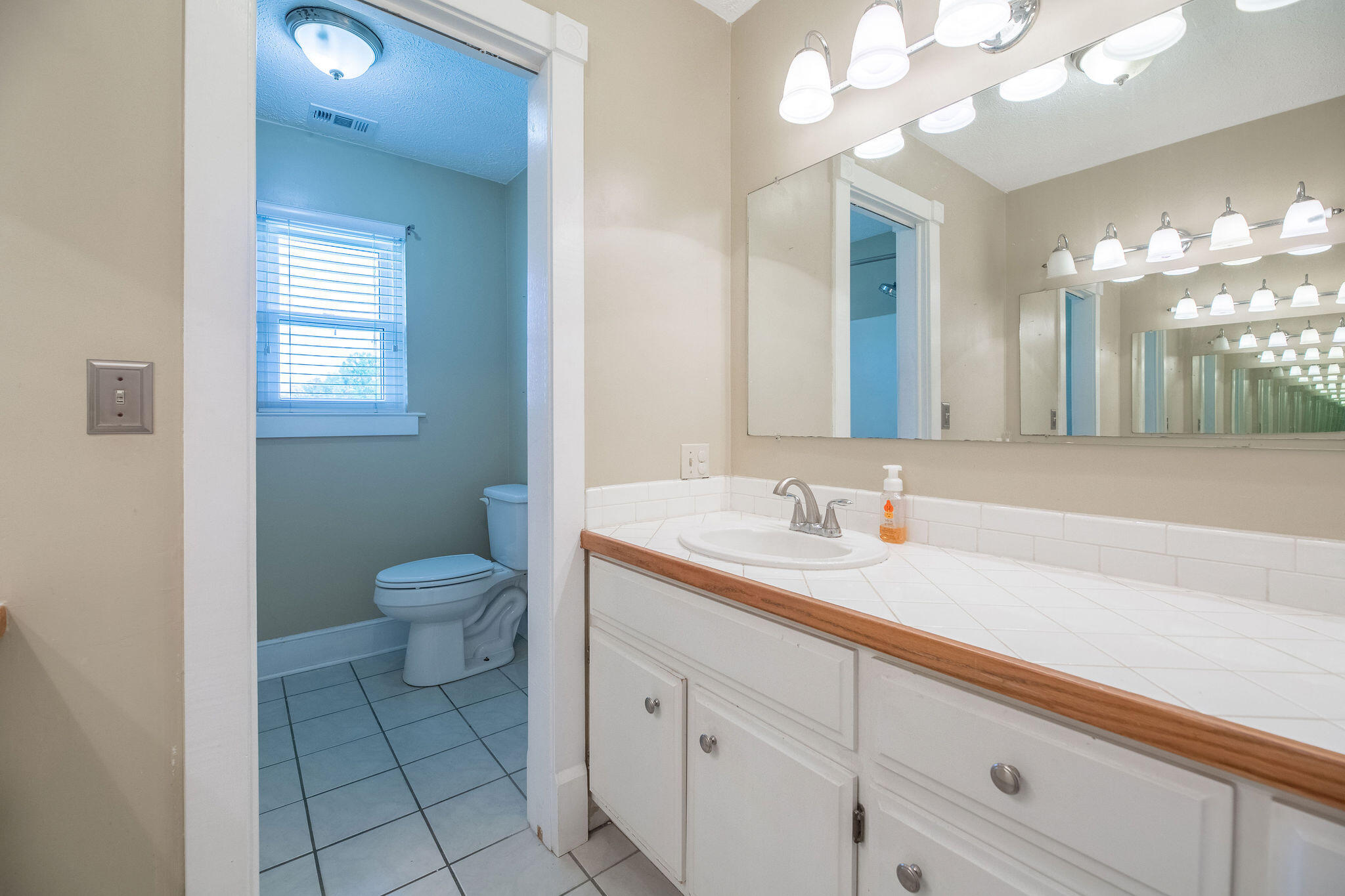 KINGSWOOD S/D - Residential