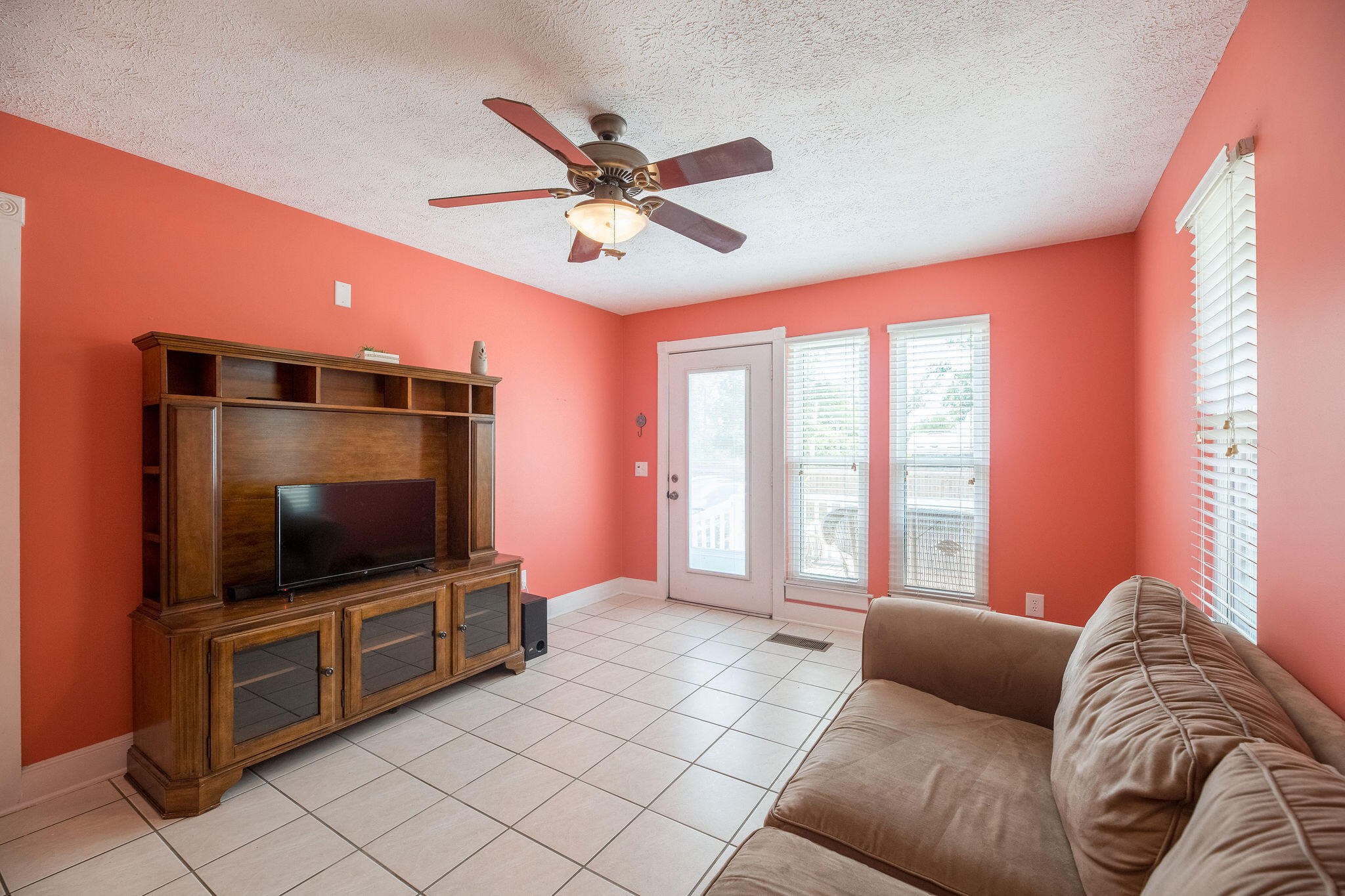 KINGSWOOD S/D - Residential