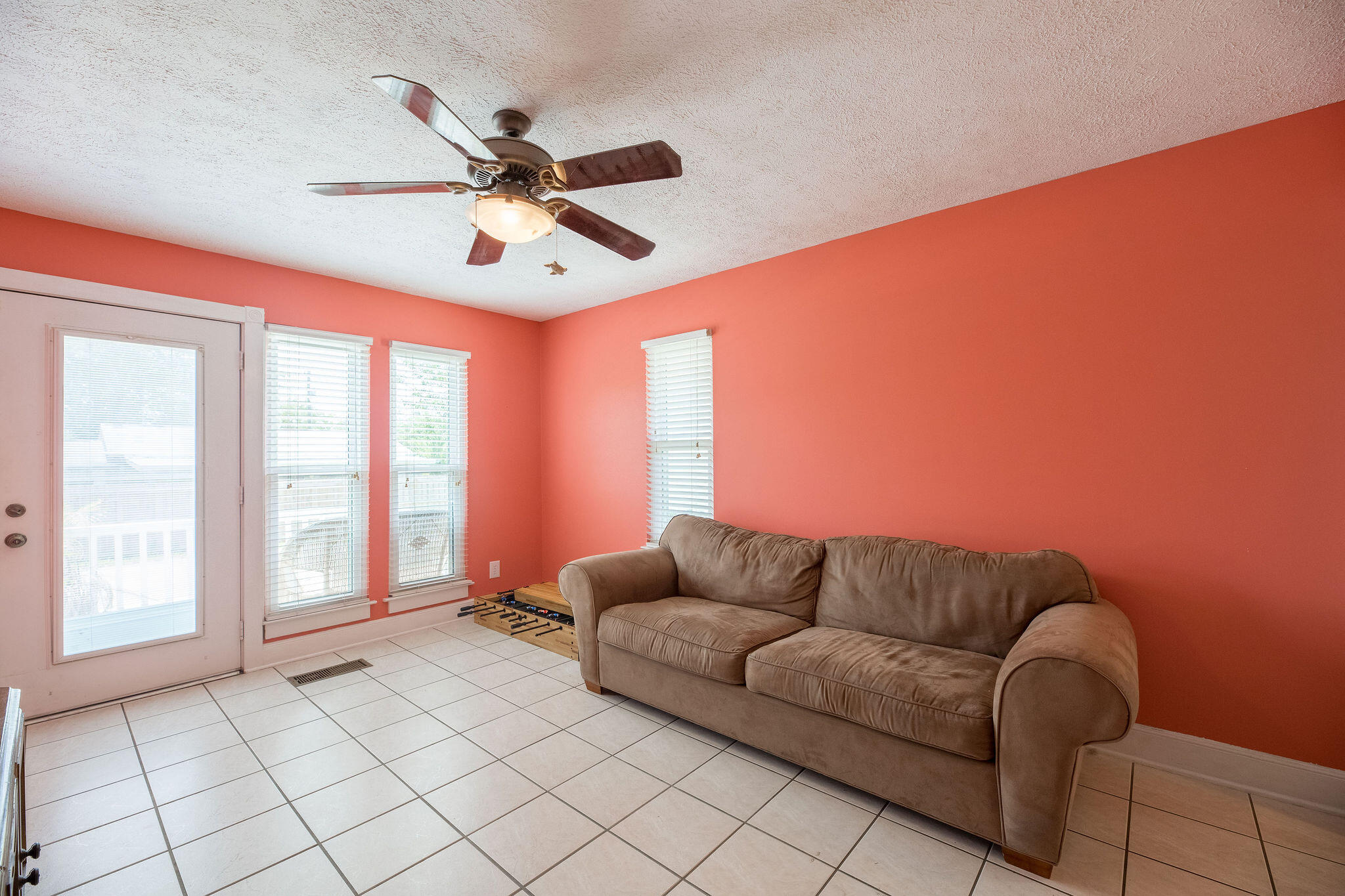 KINGSWOOD S/D - Residential