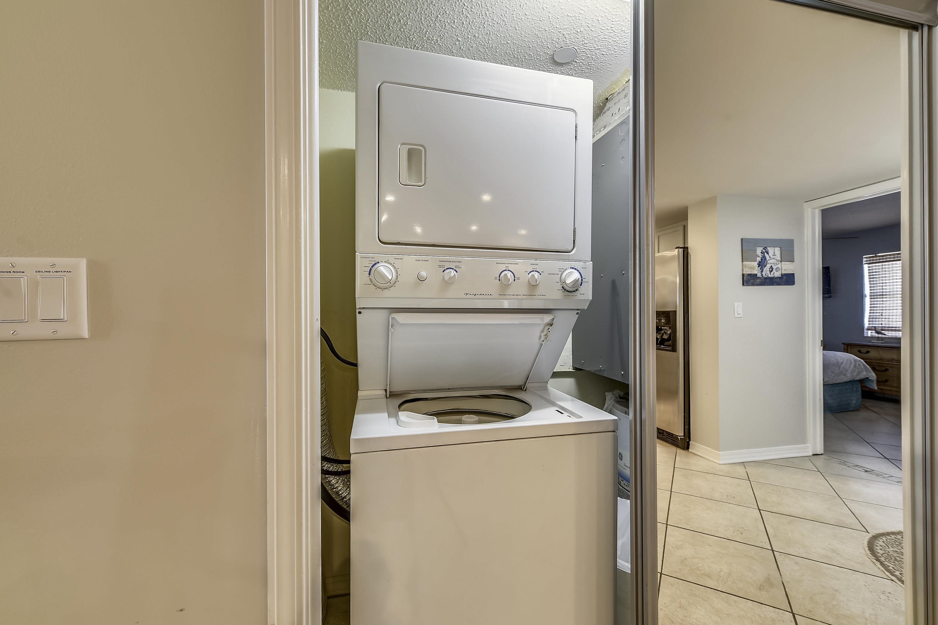 NAUTILUS CONDO - Residential