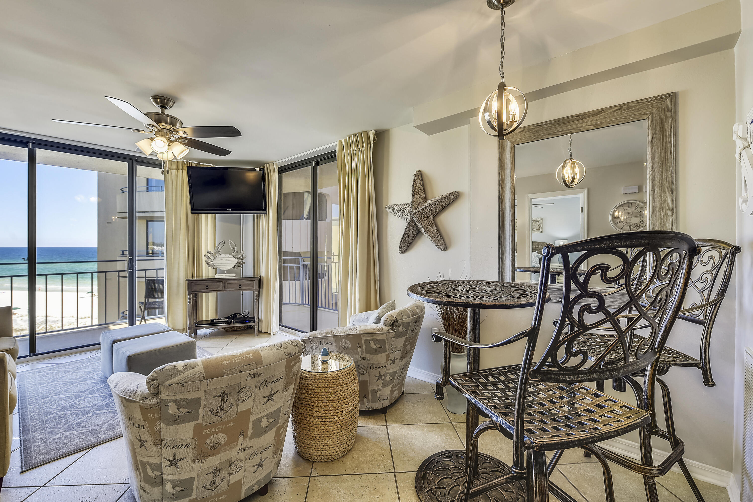 NAUTILUS CONDO - Residential