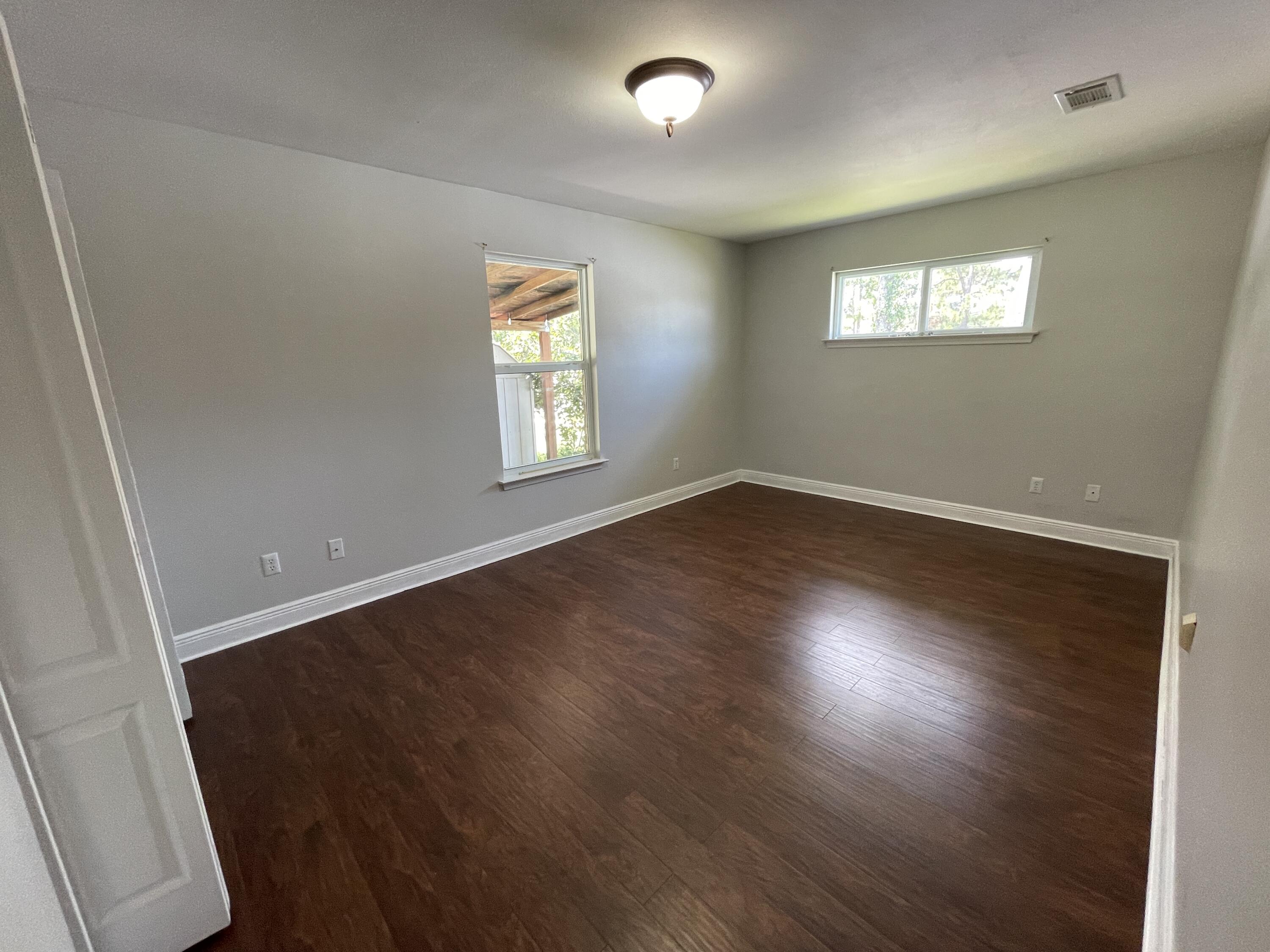 Lake Shore Gardens (Ten Lakes) - Residential