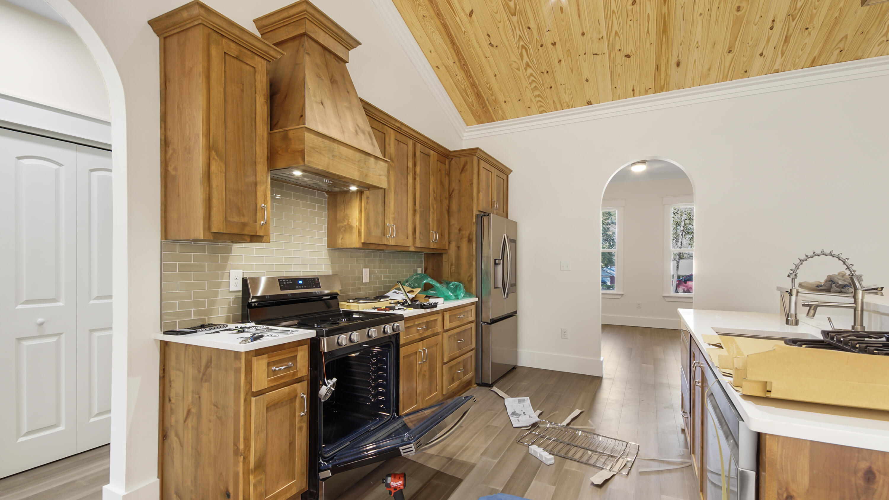 LAKE JUNIPER ESTATES - Residential