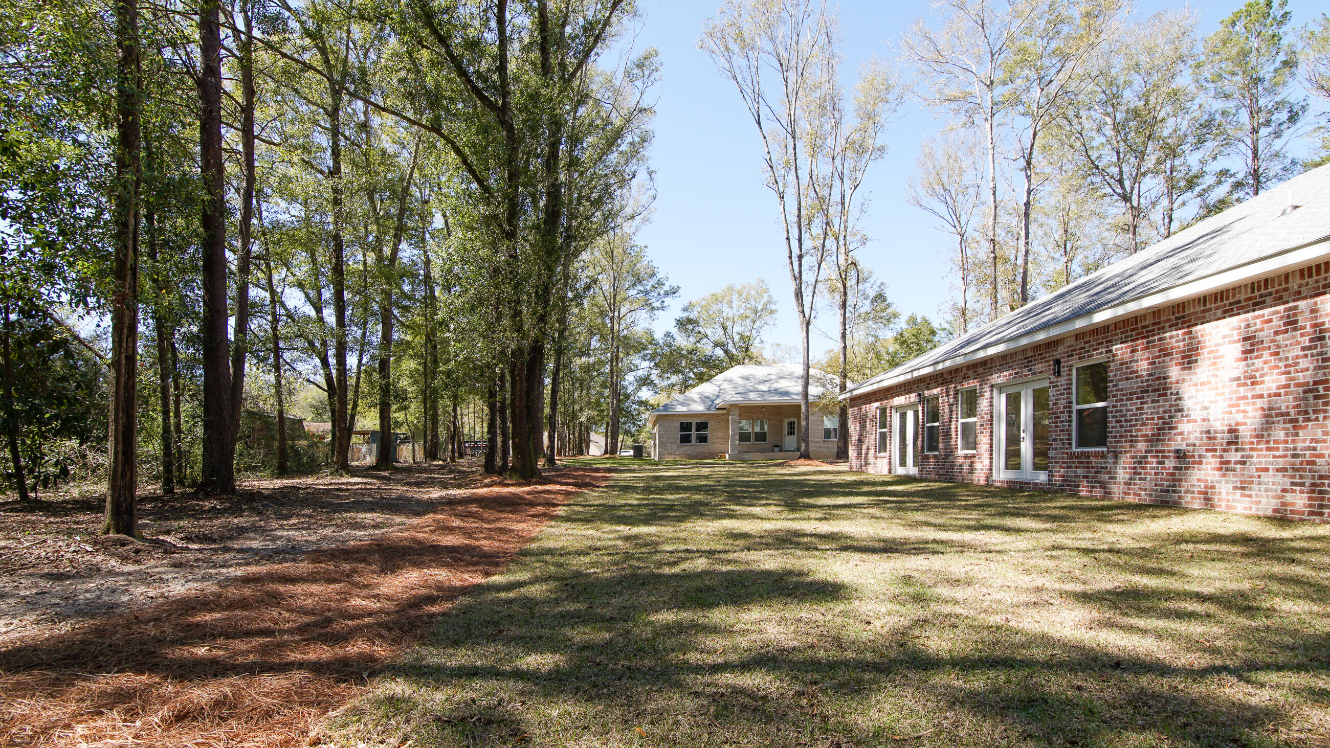 LAKE JUNIPER ESTATES - Residential