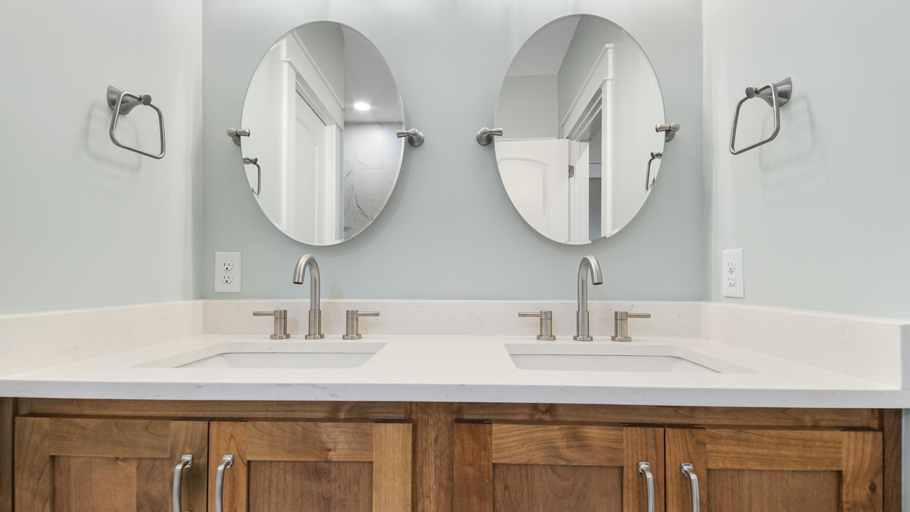 LAKE JUNIPER ESTATES - Residential