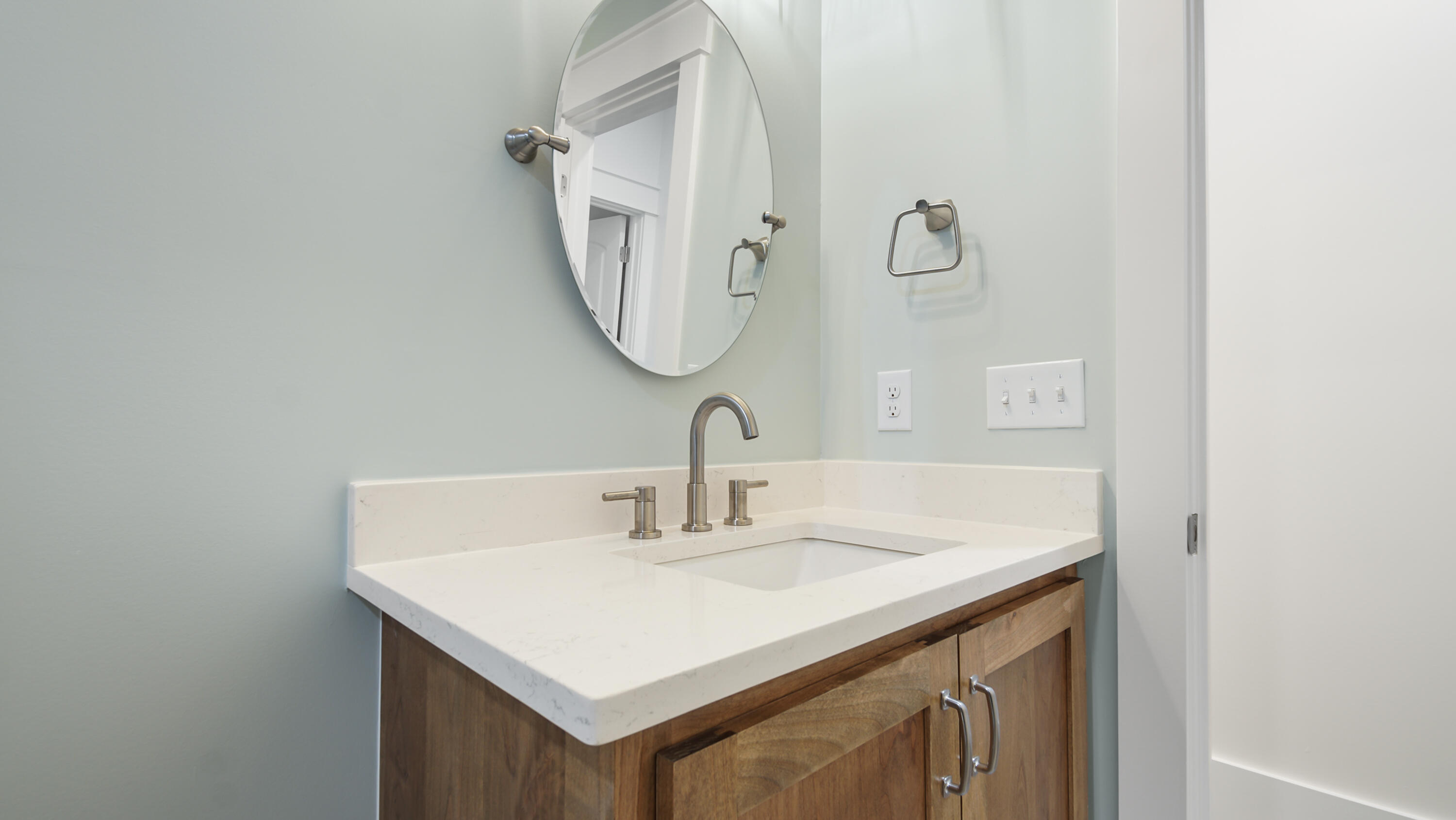 LAKE JUNIPER ESTATES - Residential