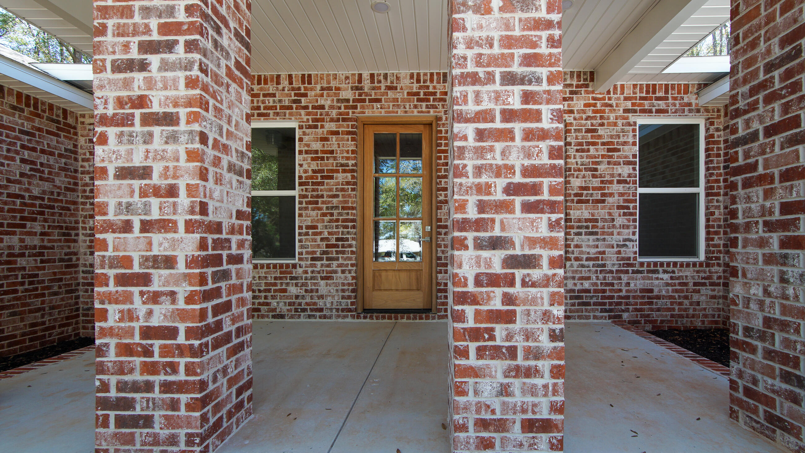 LAKE JUNIPER ESTATES - Residential